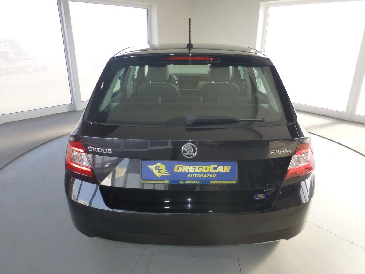Škoda Fabia, 1,2i-66KW*KLIMA**VYHŘ.SEDADLA* - fotka 6
