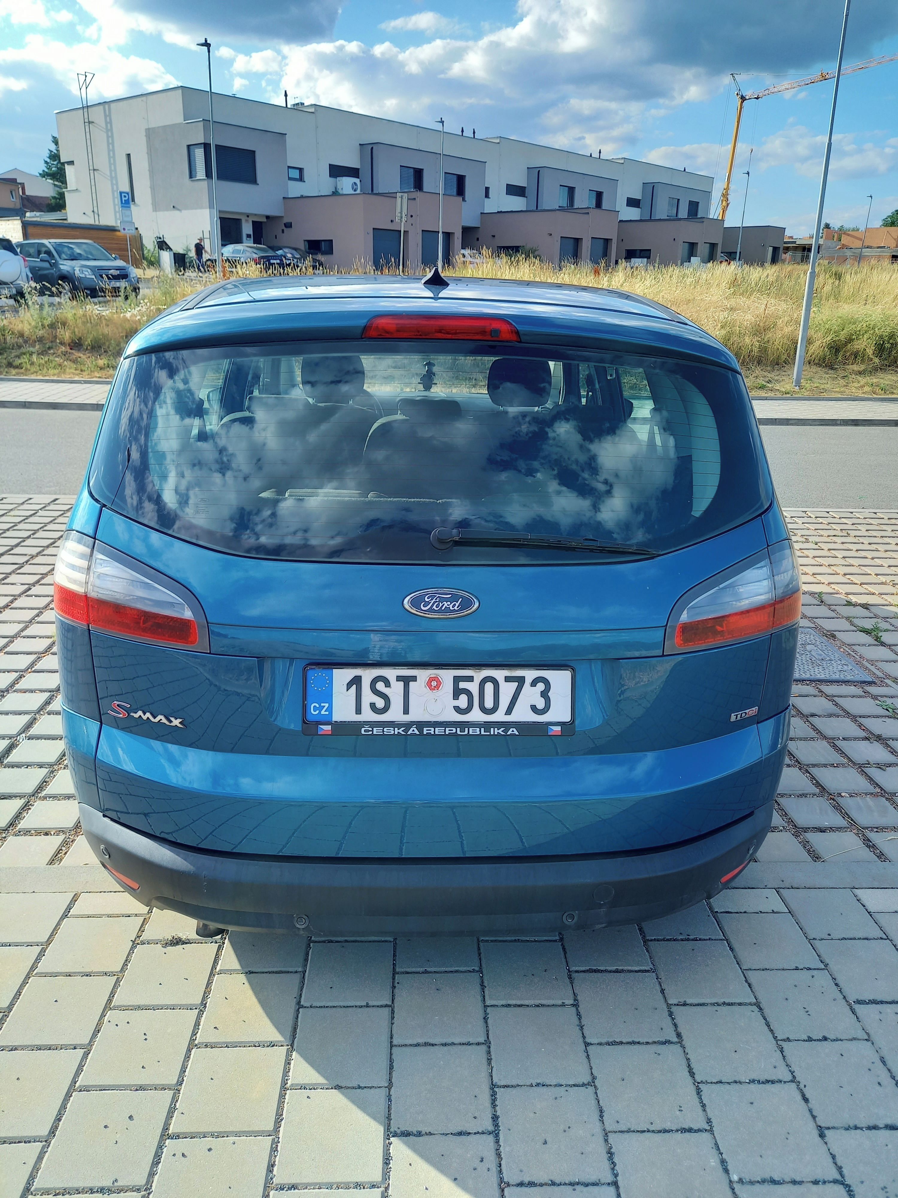 Ford S-MAX, 2.0 TDCi, 103 kW, tažné - fotka 4