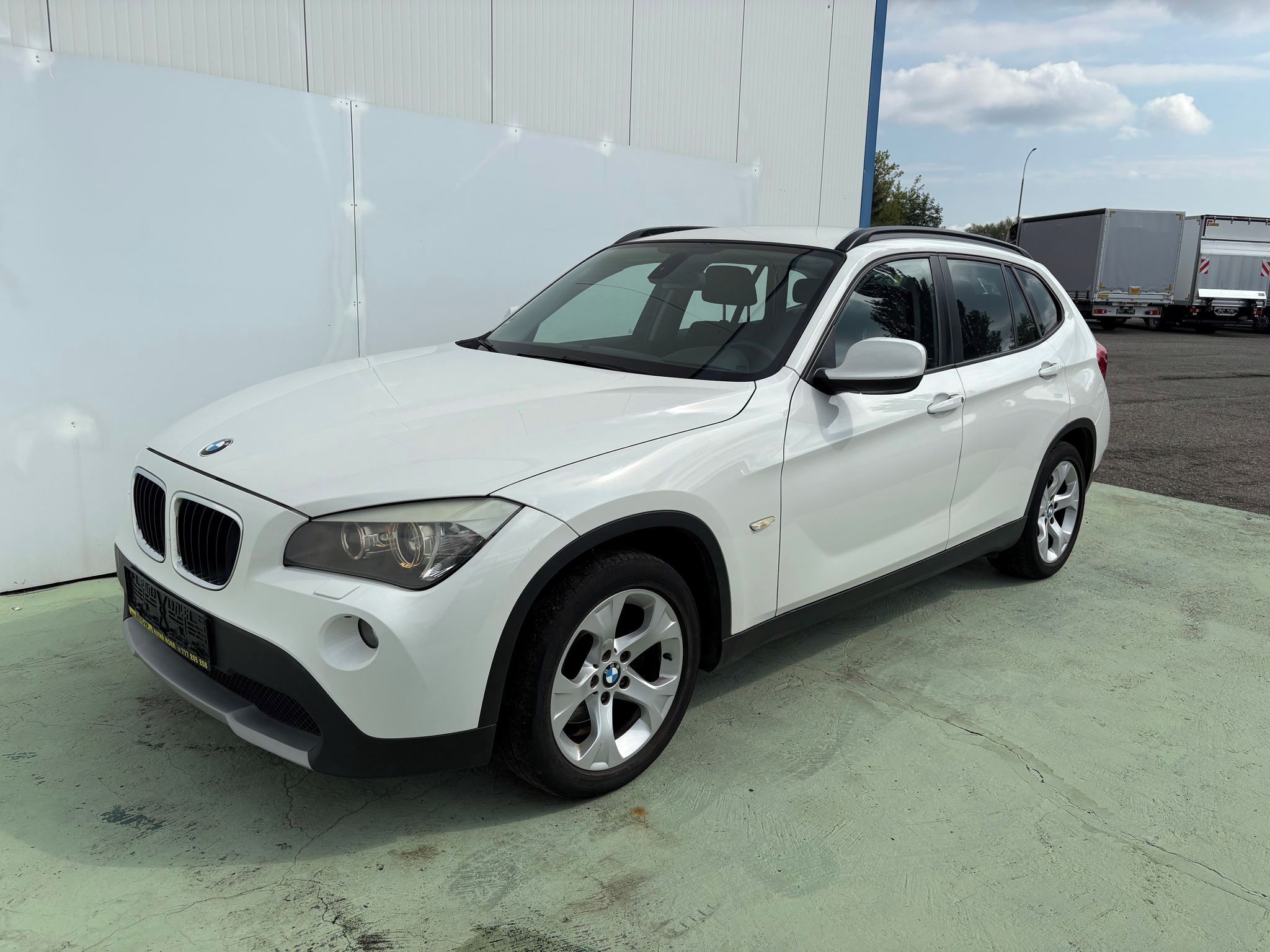 BMW X1, 18i, 110kW, sDrive, Automat - fotka 3