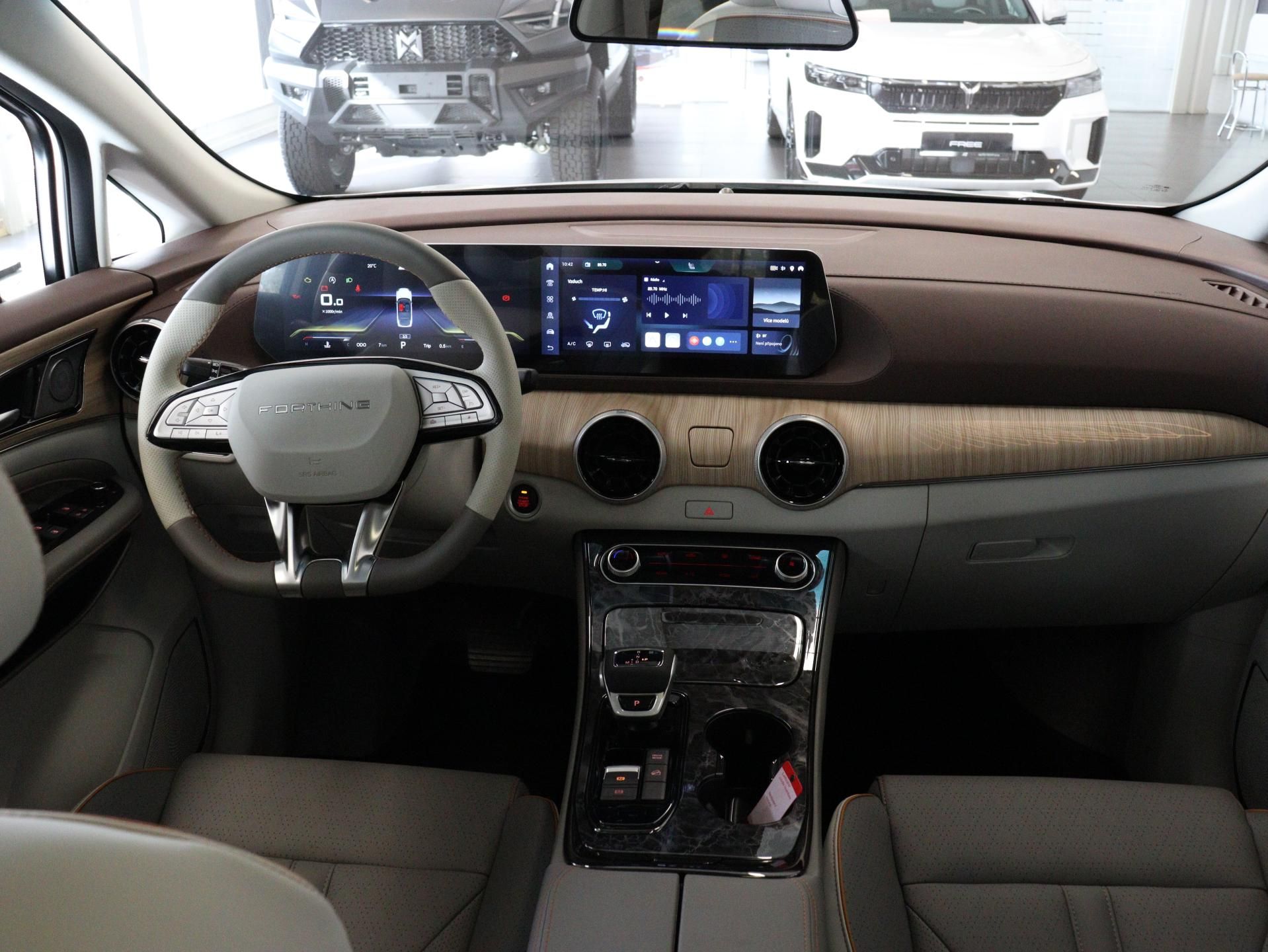 Dongfeng U-Tour, Exclusive HEV - fotka 6