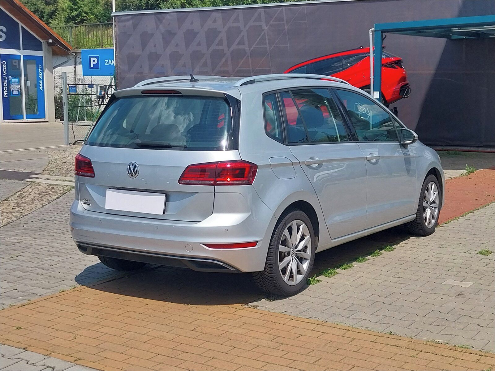 Volkswagen Golf Sportsvan, 1.5 TSI, Serv.kniha - fotka 5