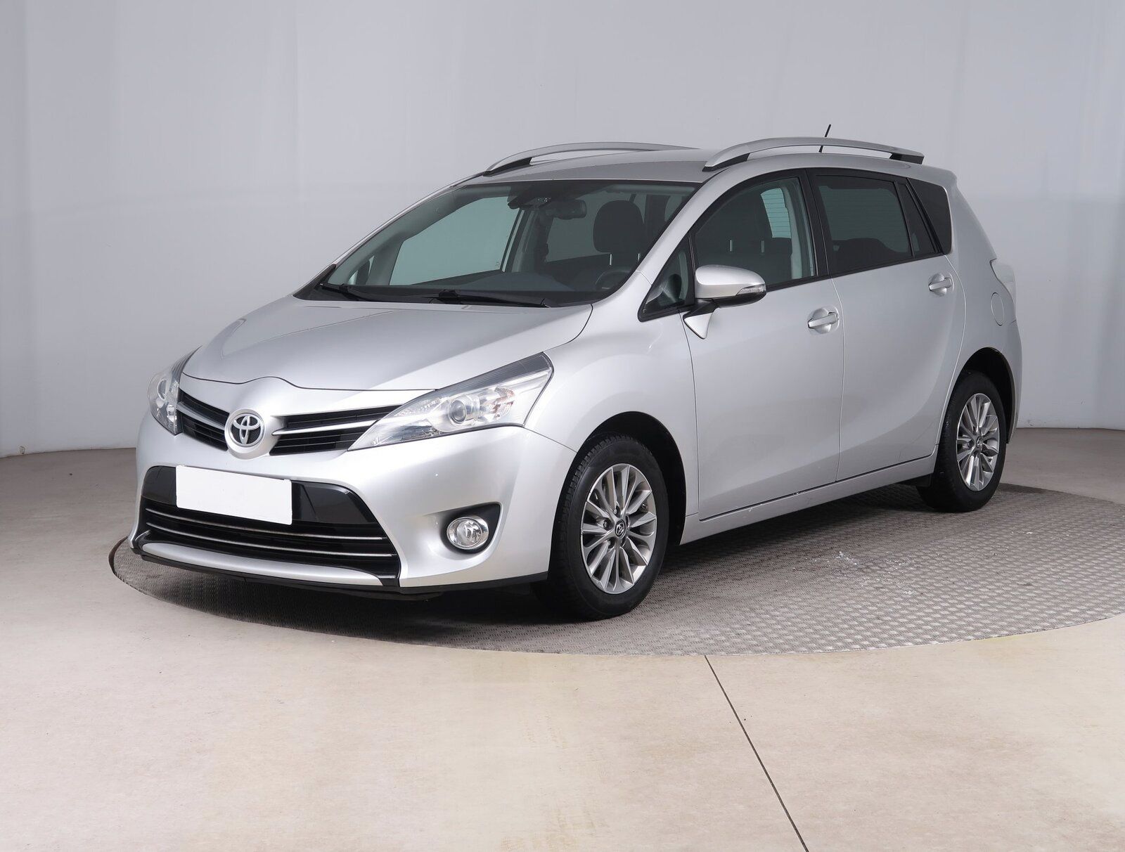 Toyota Verso, 1.8 Valvematic, NOVÁ CENA - fotka 2