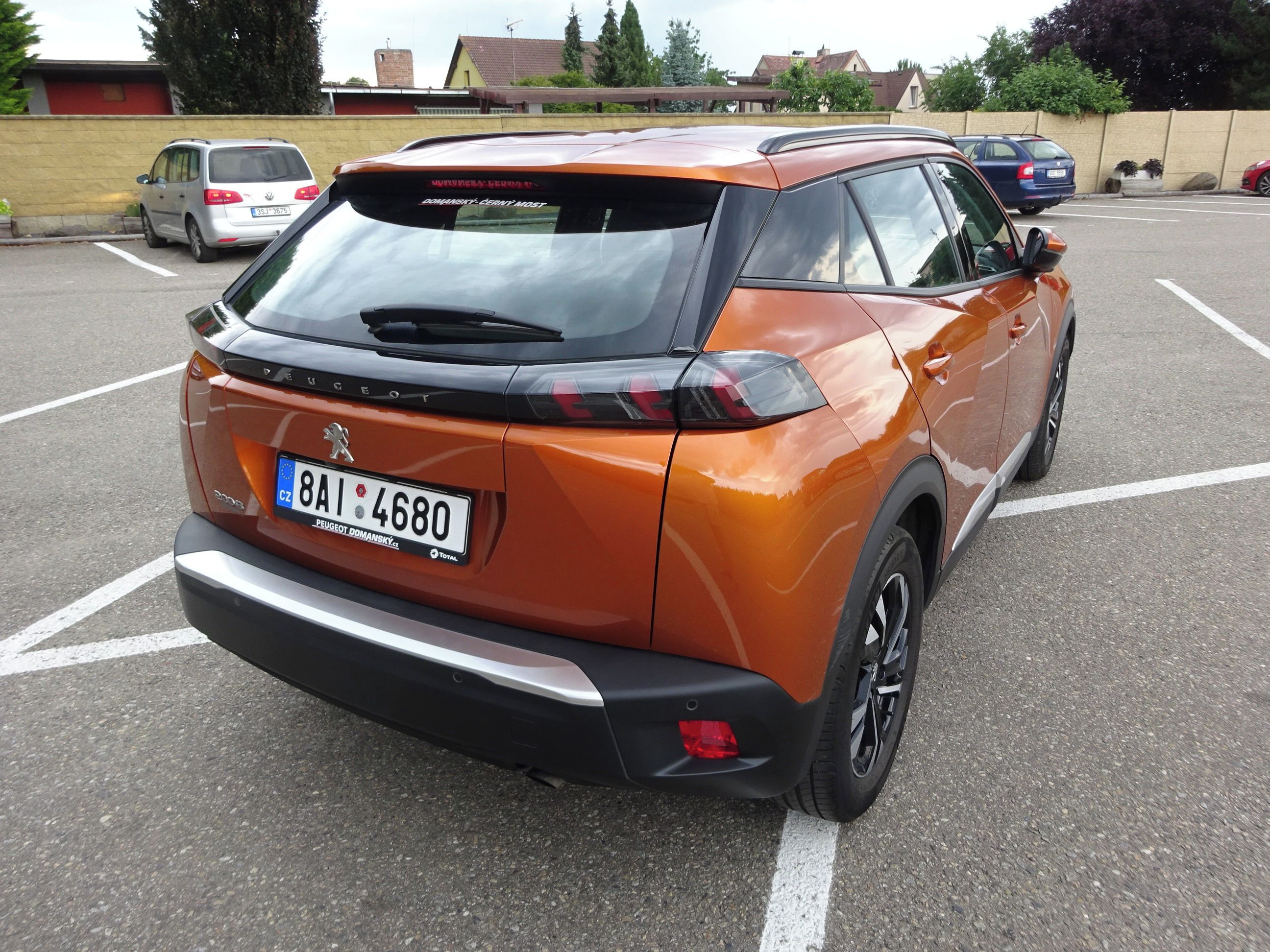 Peugeot 2008, 1.5 BlueHDI 1.Maj.serv.kníž.ČR - fotka 4