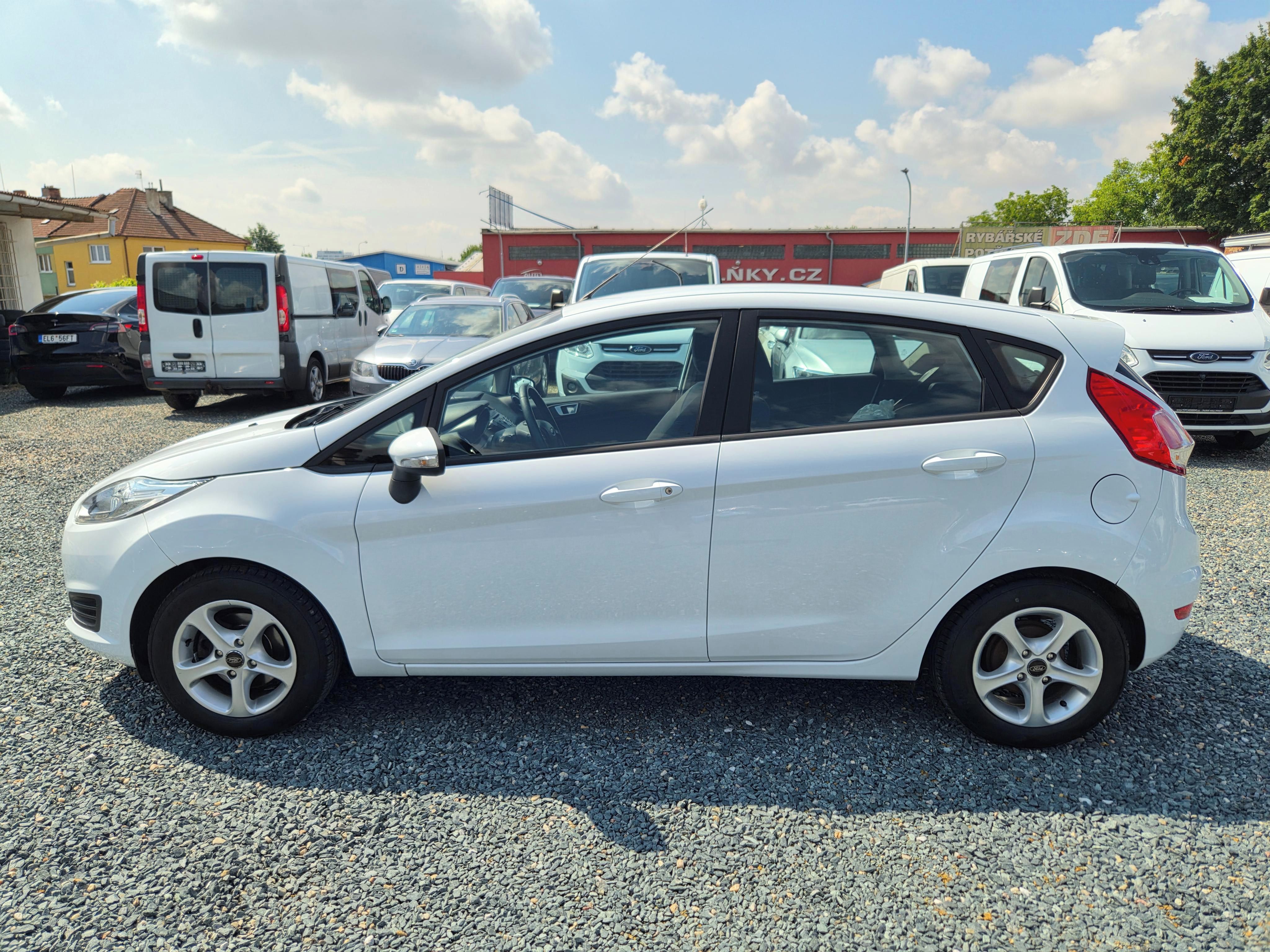 Ford Fiesta, 1.5TDCI 70KW 2015 - fotka 4