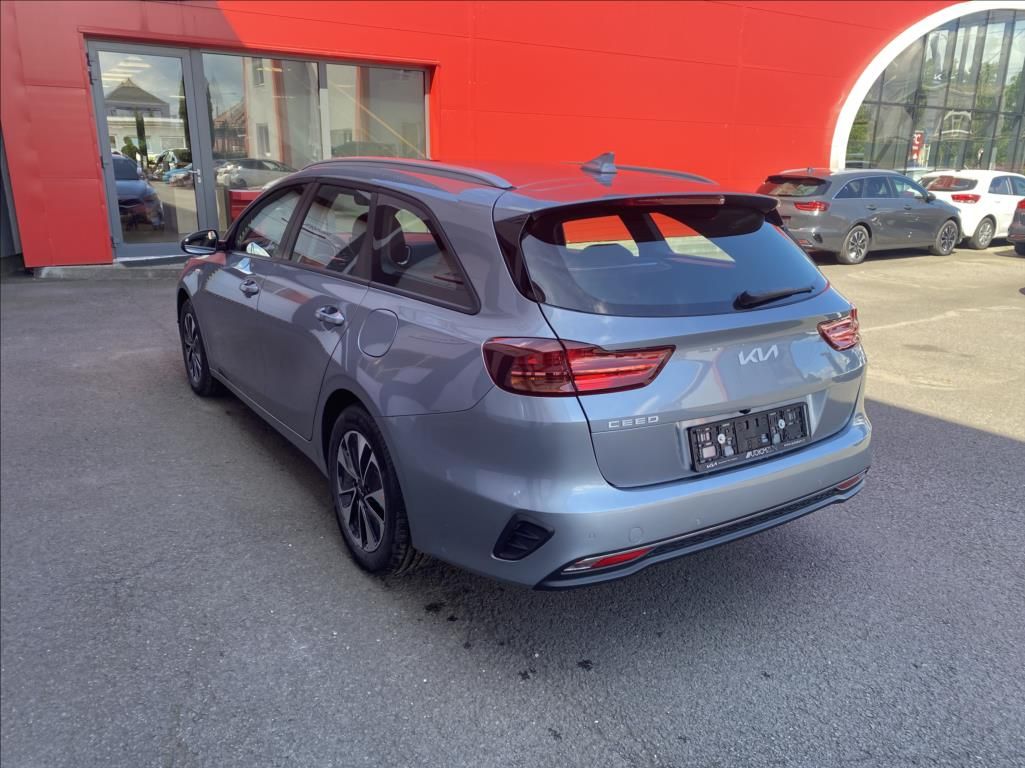 Kia Cee´d, 1,5 SW T-GDI  SPIN  MY25 - fotka 5