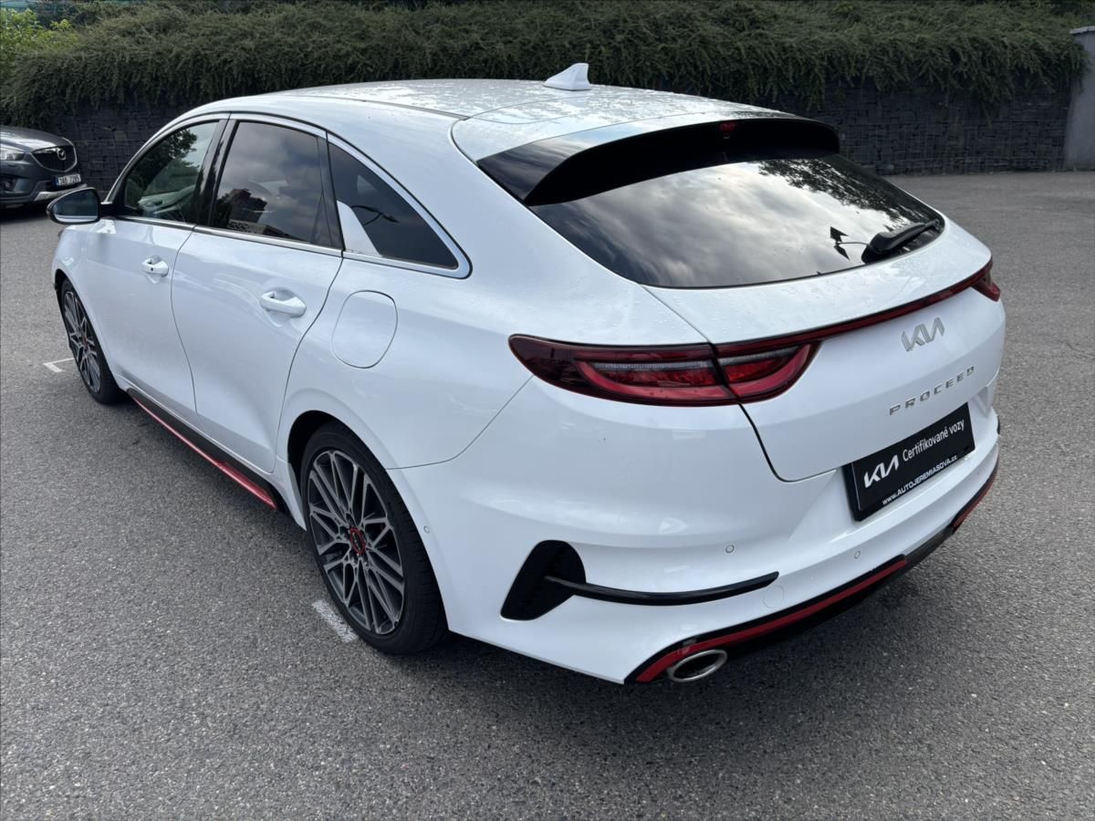 Kia ProCeed, 1,6 TGDi 150kW GT ZÁRUKA - fotka 3