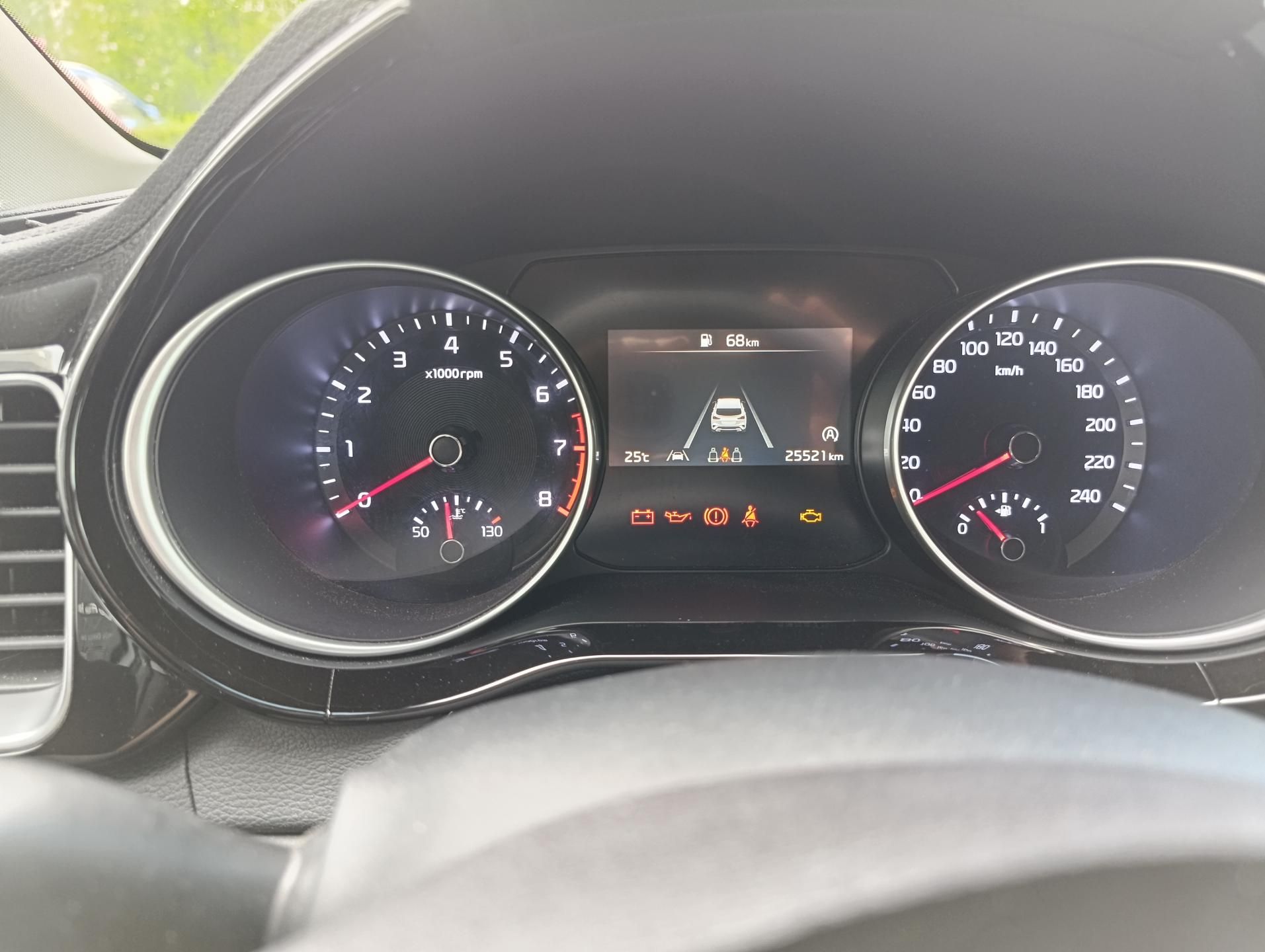 Kia XCee´d, 1.5 T-GDI TOP MY25 - fotka 2