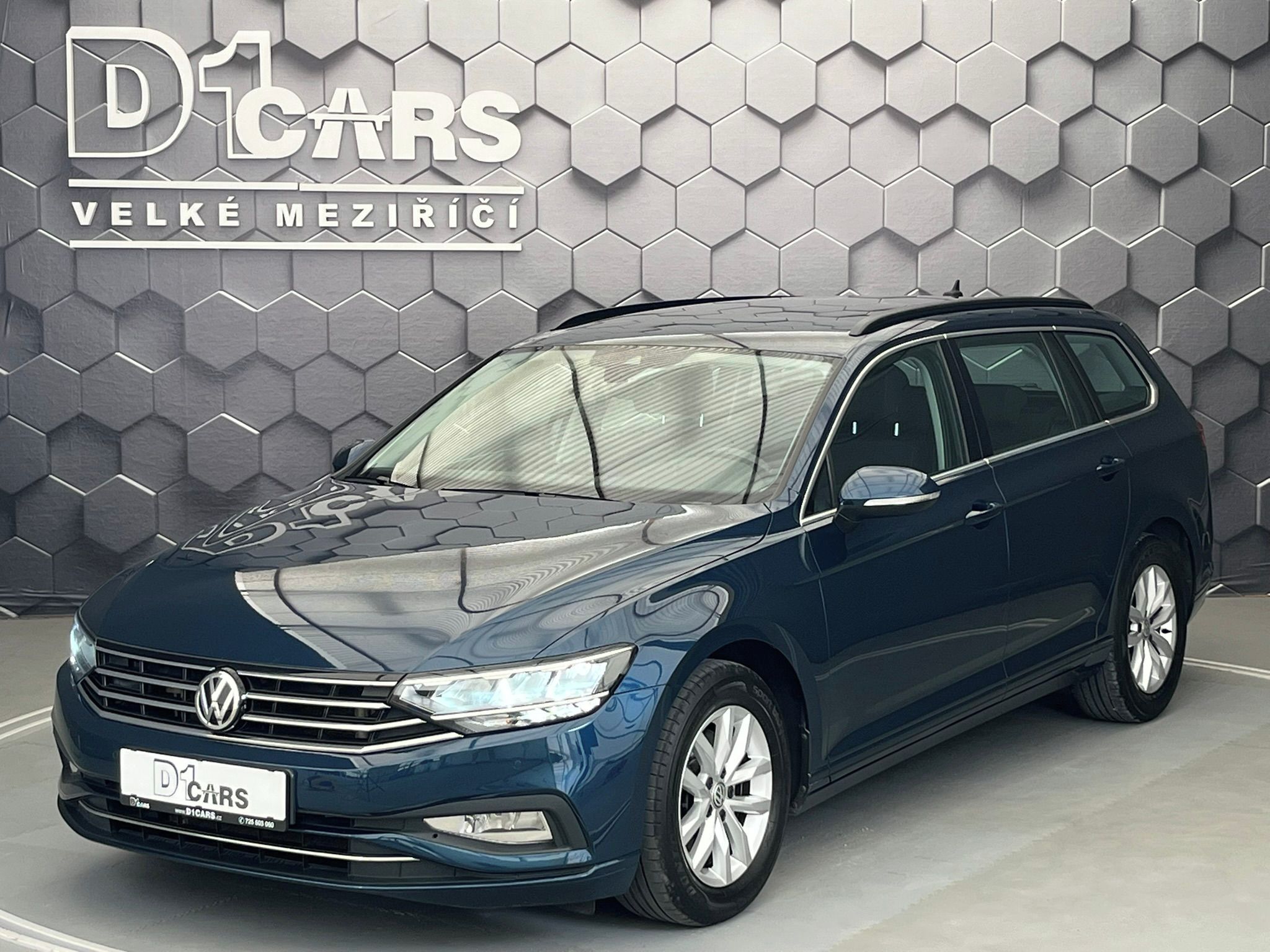 Volkswagen Passat, 2.0 TDi LED SVĚTLA, DSG, CEBIA