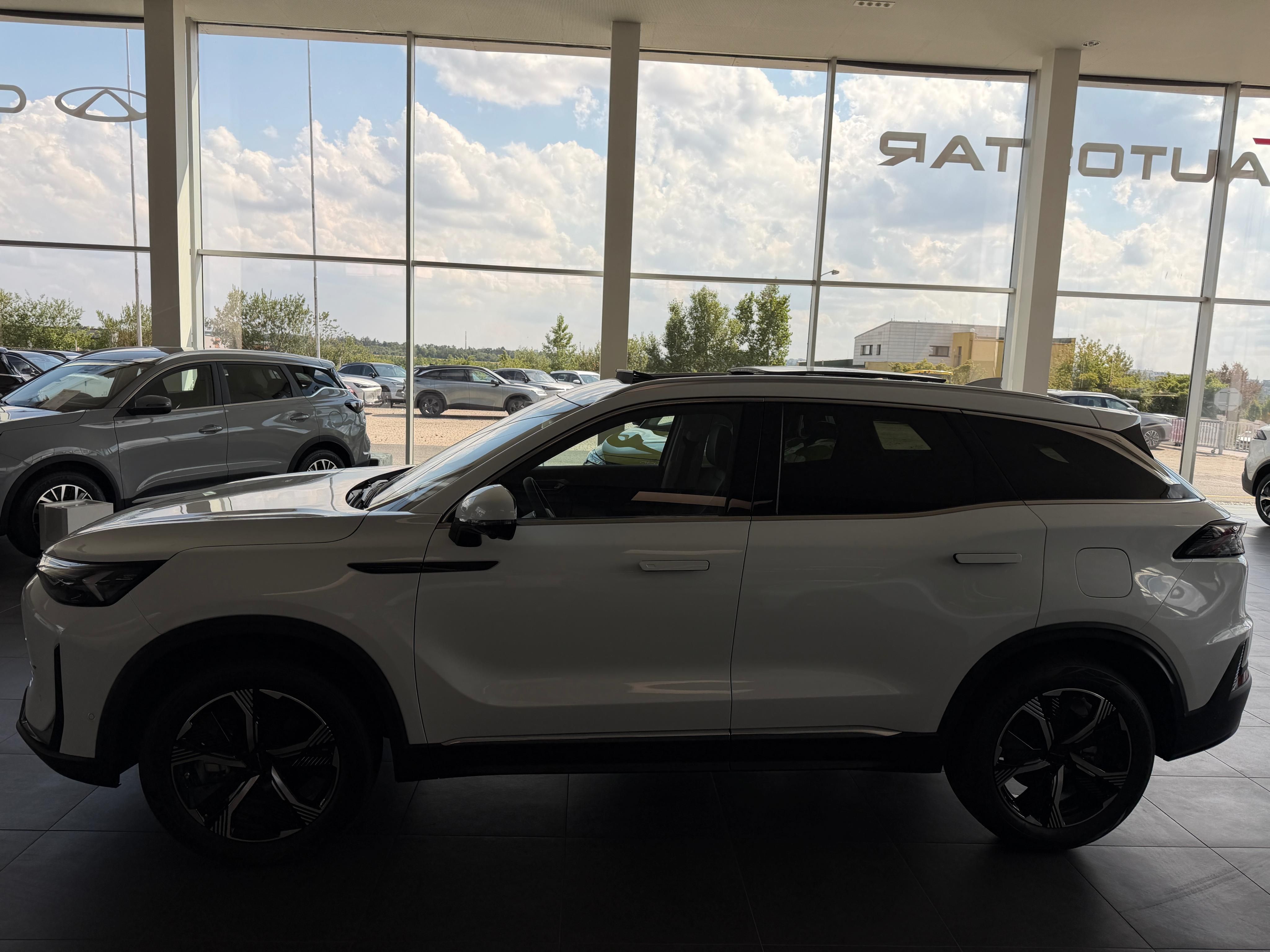 BAIC X7, ALL IN 130KW PANORAMA DCT - fotka 4