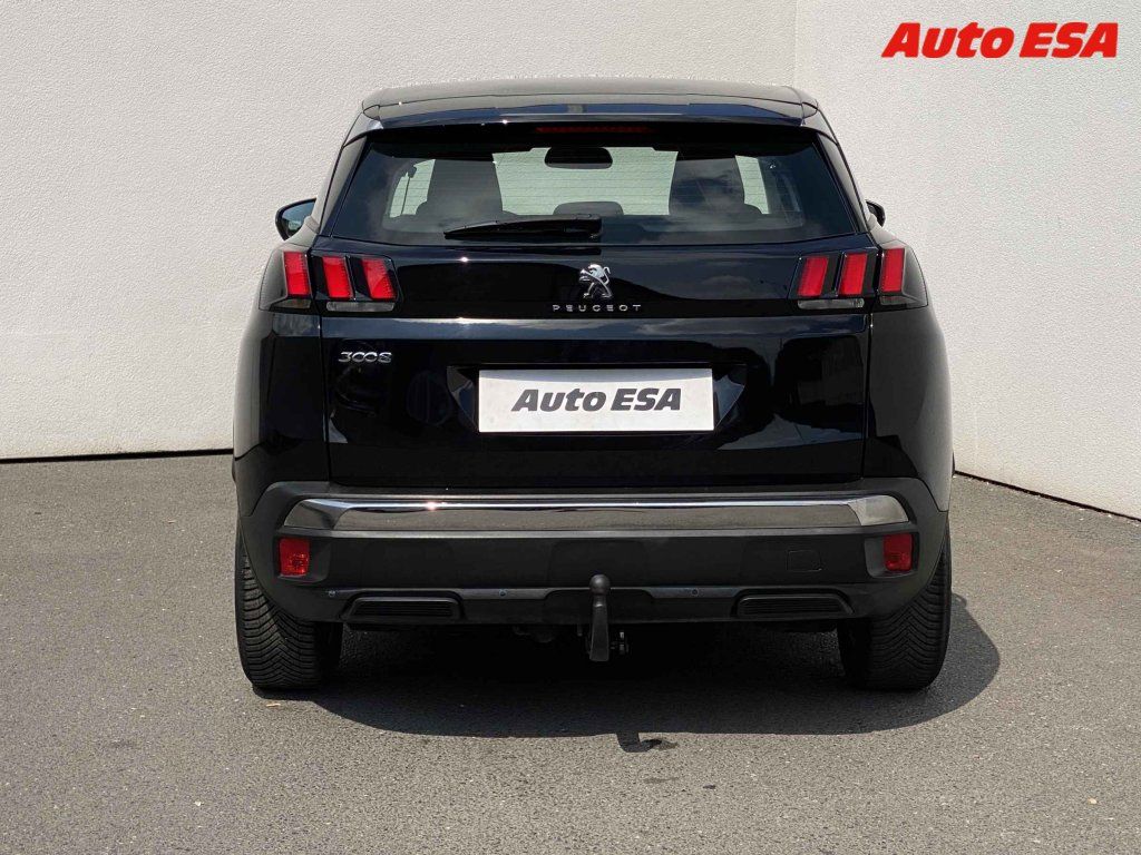 Peugeot 3008, 1.2,navi - fotka 5