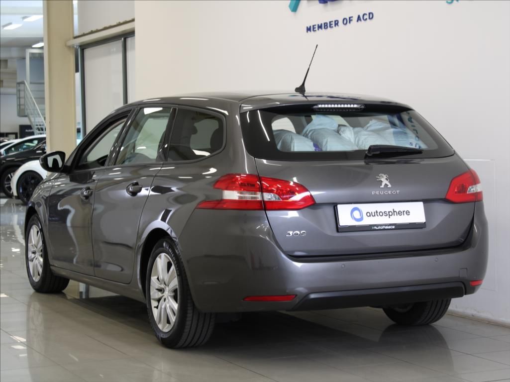Peugeot 308, 1,2 PT 81kW 1.maj.ČR 59tkm! - fotka 3