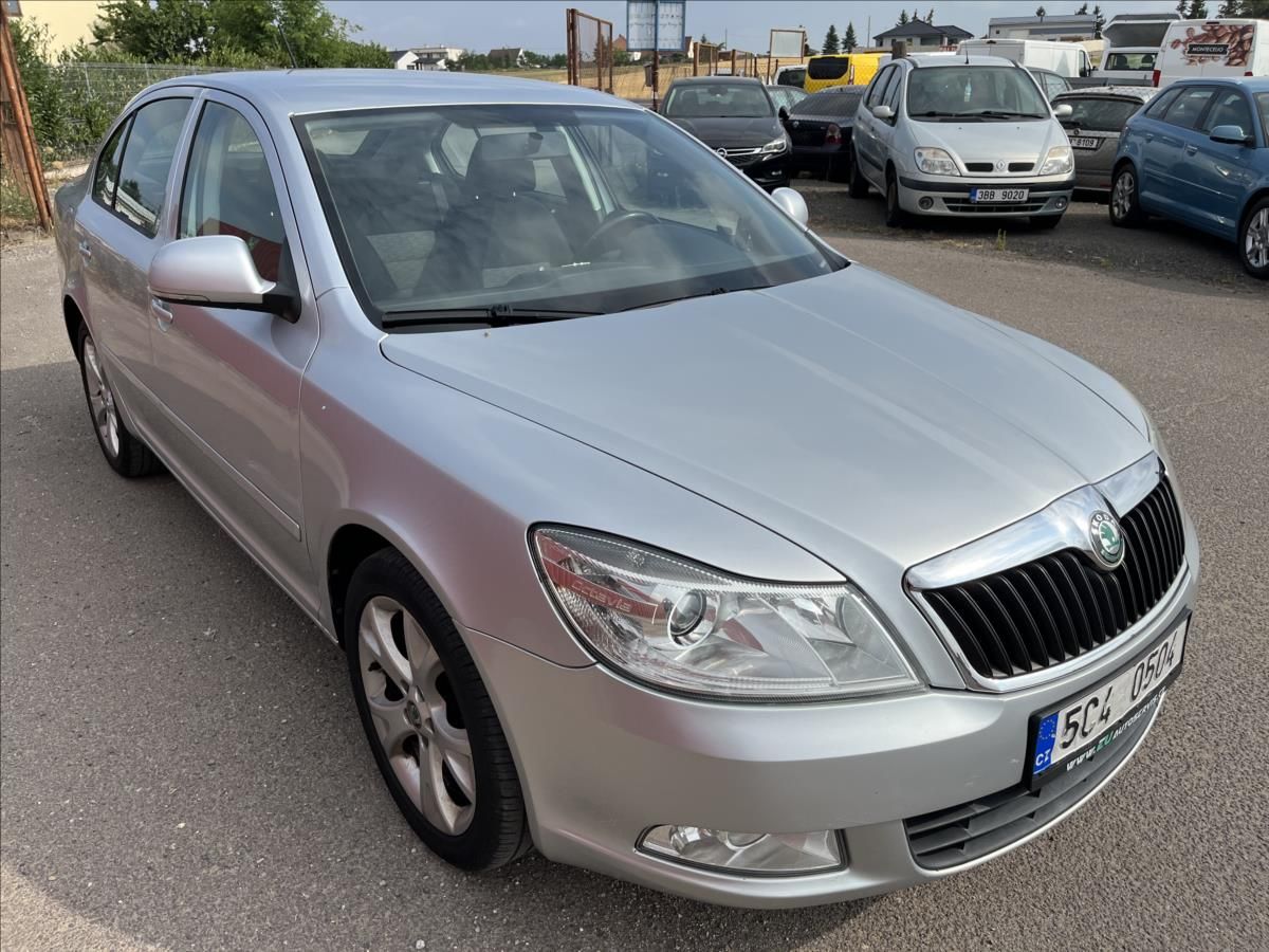 Škoda Octavia, 1,6 TDi KLIMA ROZVODY SERVIS - fotka 3