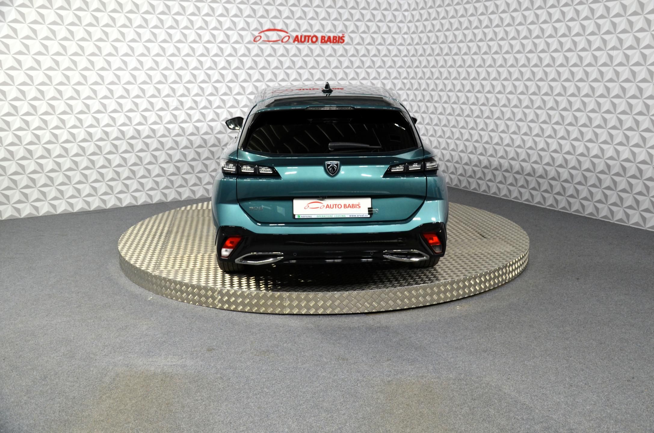Peugeot 308, 1.2PT 130 Allure Pack AT - fotka 6