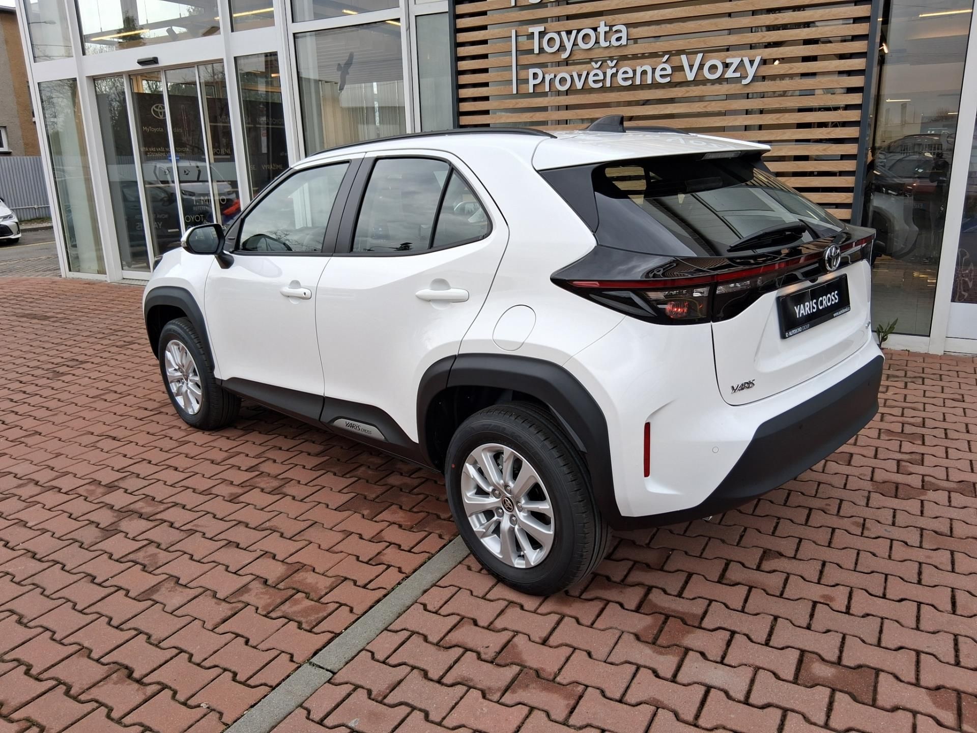 Toyota Yaris Cross, 1,5 HEV LIMITED EDITION - fotka 4