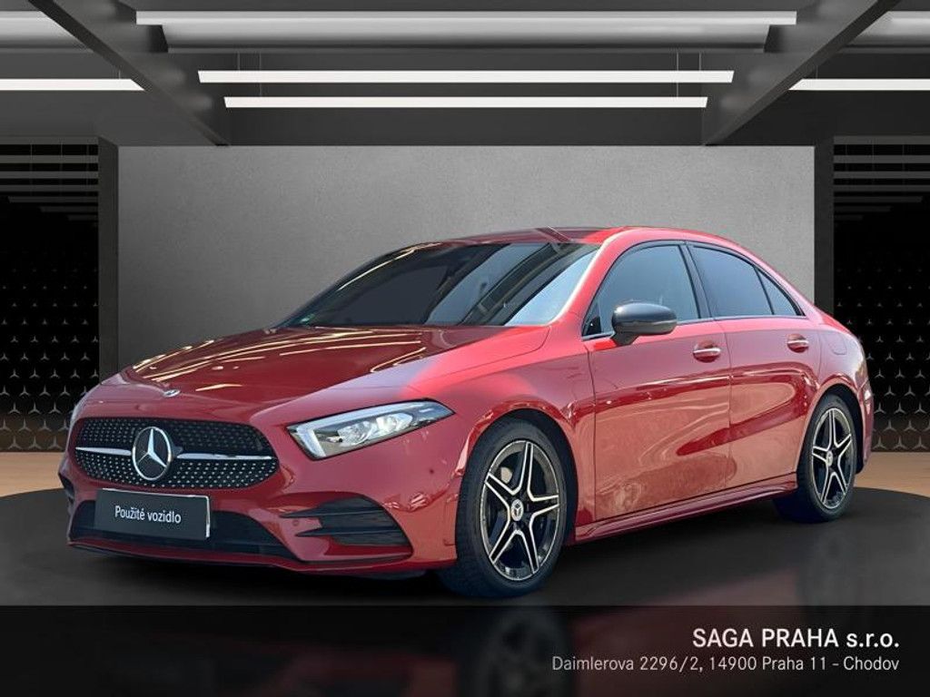 Mercedes-Benz Třídy A, A-Třída 180d sedan AMG Line Ni
