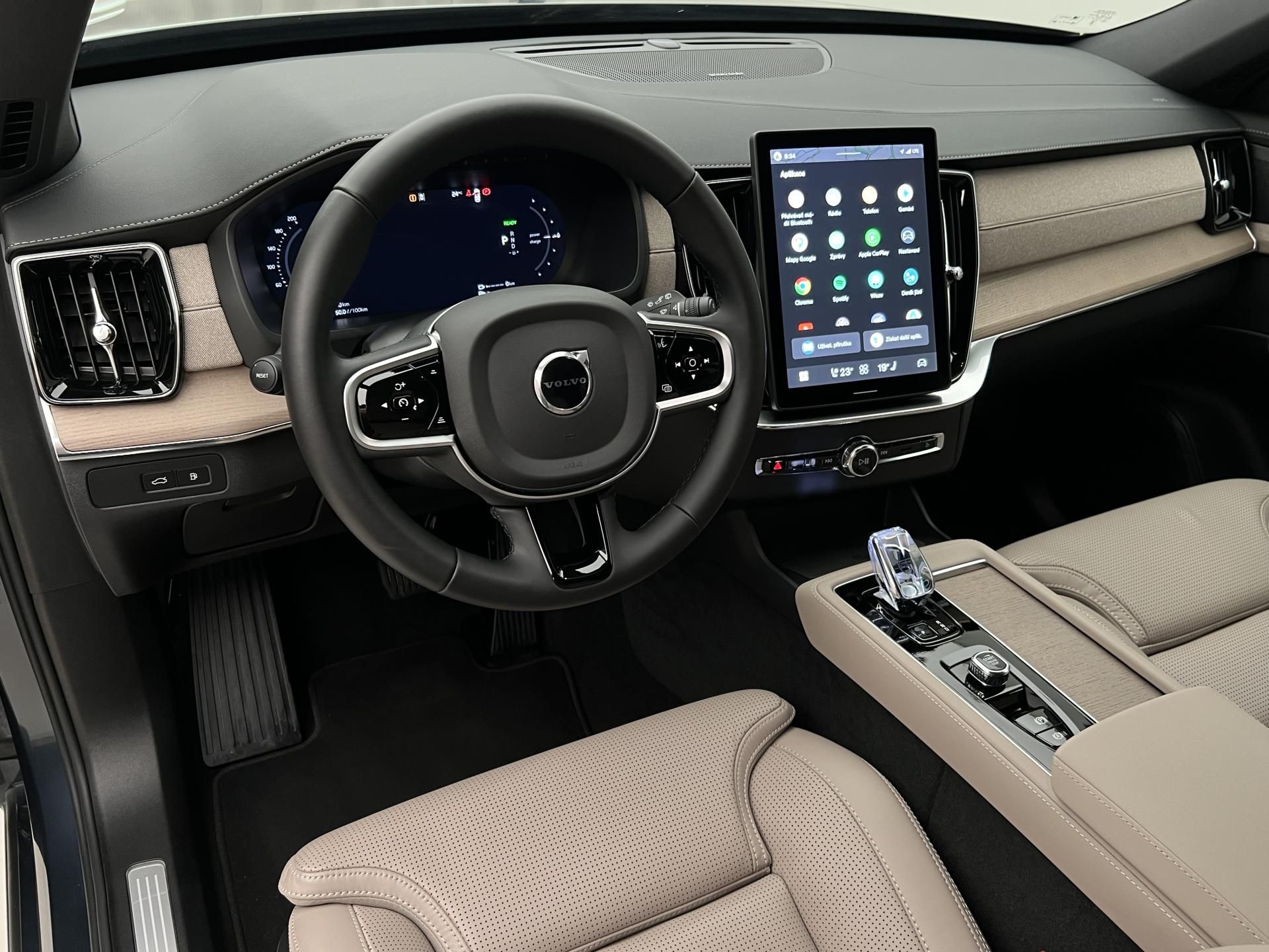 Volvo XC90, T8 AWD BRIGHT PLUS 7 MÍST - fotka 4