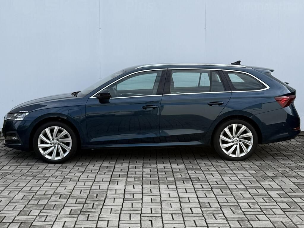 Škoda Octavia, Style Comfort 1.4 TSI 150 kW - fotka 3