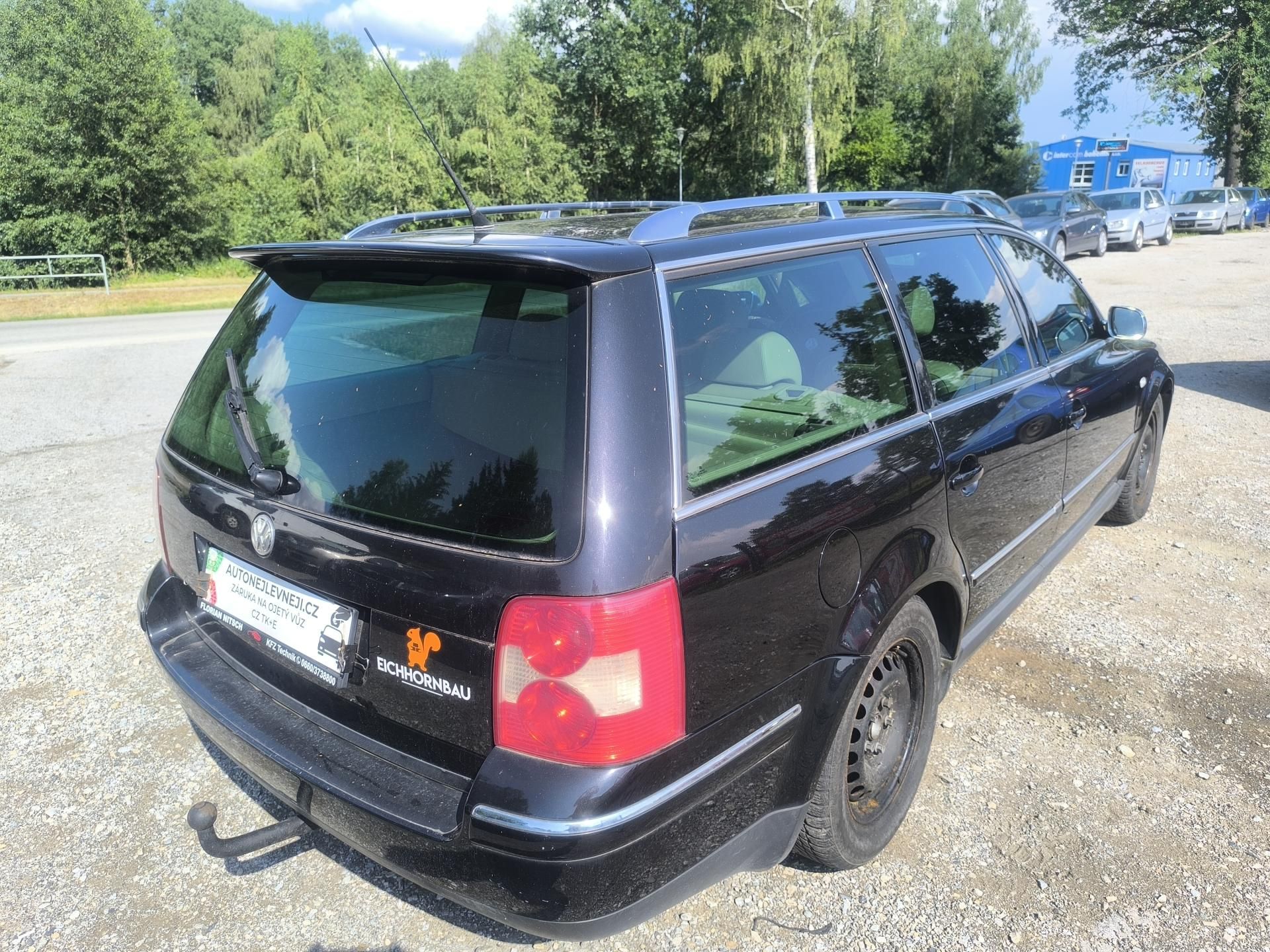 Volkswagen Passat Variant, TDI96KW,190TKM,KRÁSNÝ,SERVISKA - fotka 4
