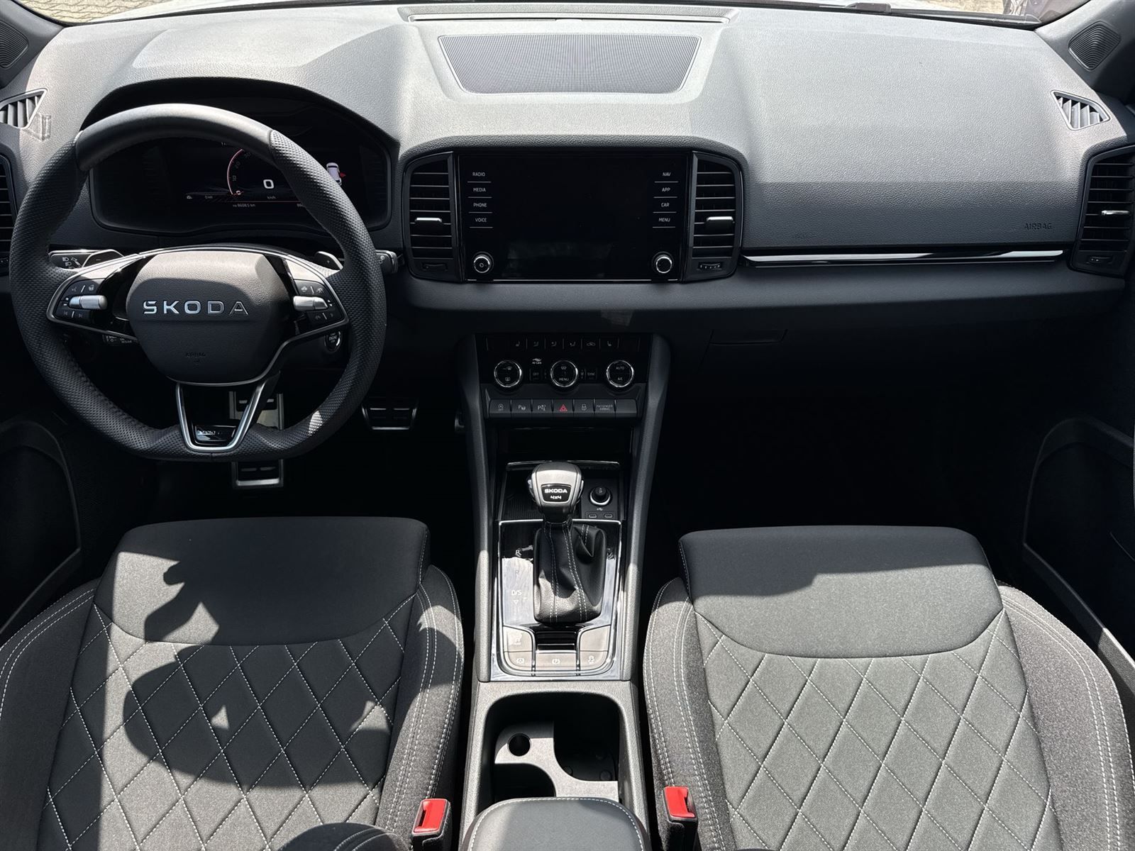 Škoda Karoq, 2.0 TDI 4x4 DSG Sportline - fotka 5