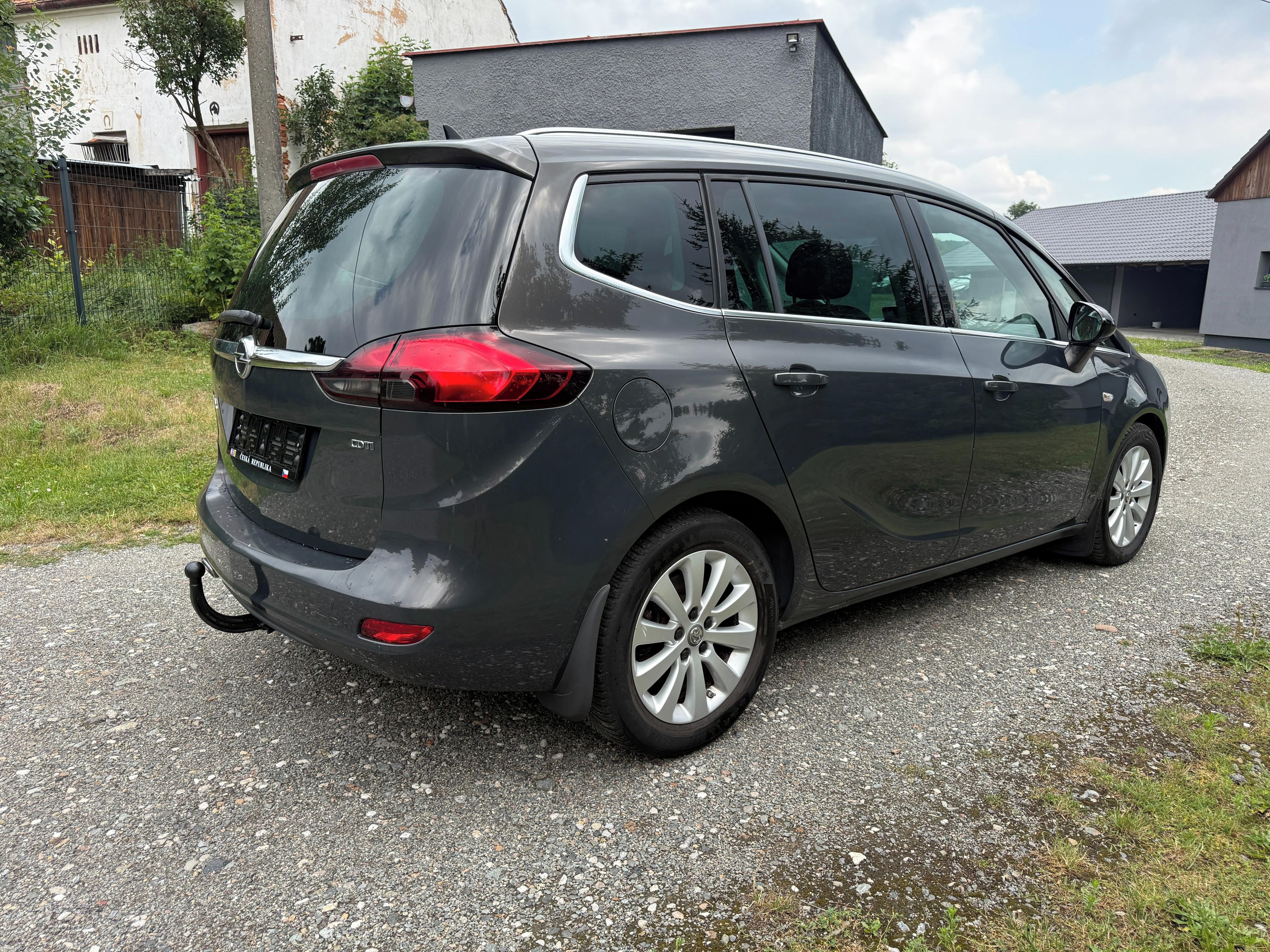 Opel Zafira, 2.0CDTi, 125Kw,7míst,Tažné - fotka 5