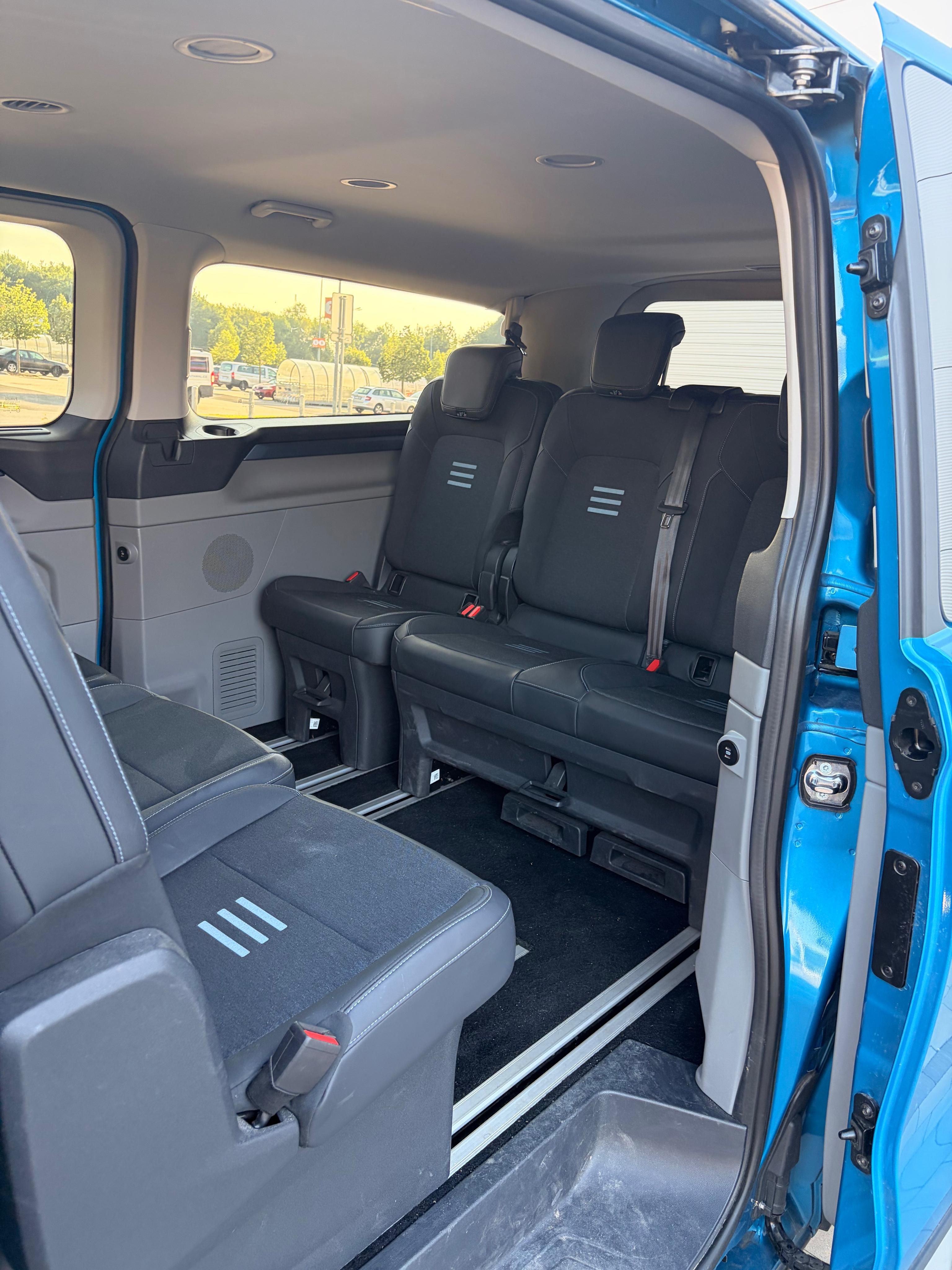 Ford Tourneo Custom, Tourneo Custom Active 2025 AWD - fotka 6