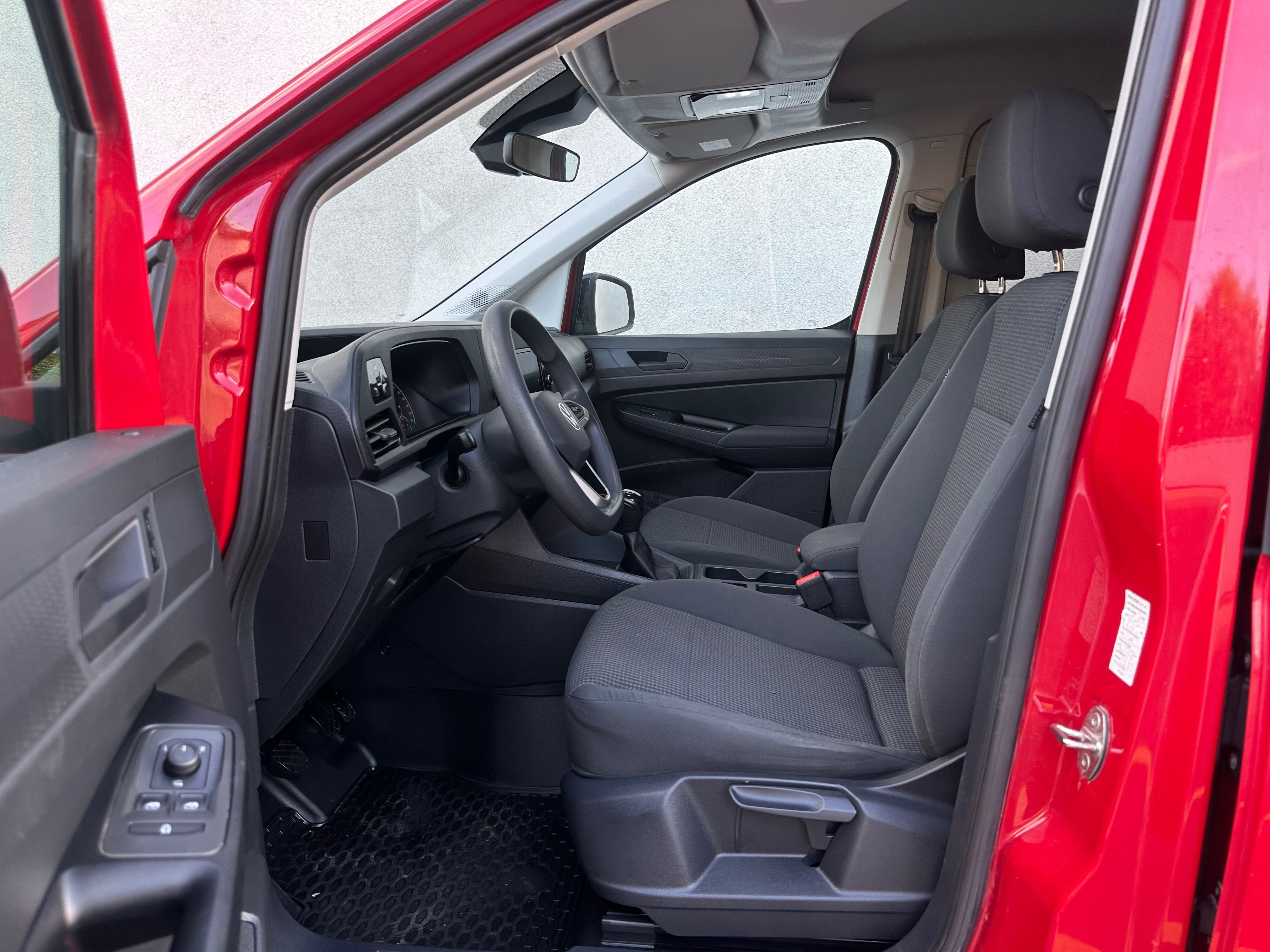 Volkswagen Caddy, 2,0tdi,L2,maxi,4x4,1maj.Čr,Dph - fotka 4