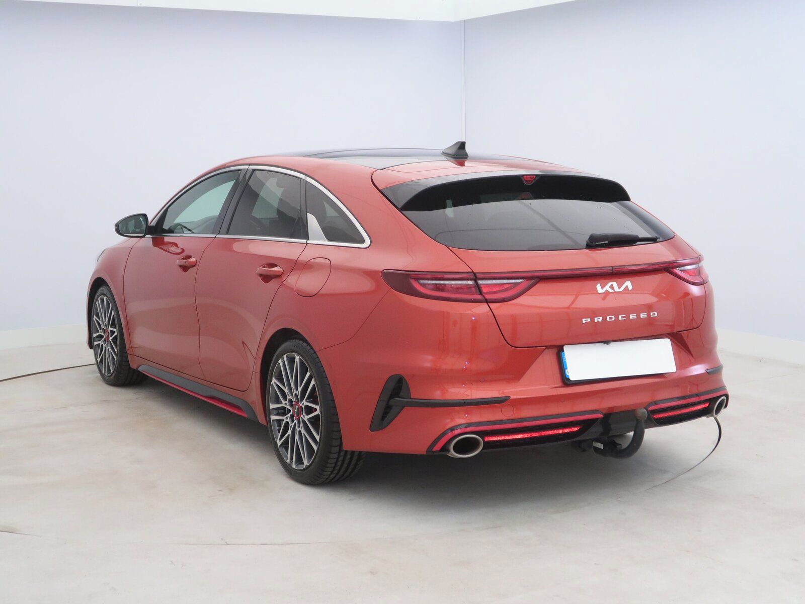 Kia ProCeed, GT 1.6 T-GDI, Automat - fotka 4