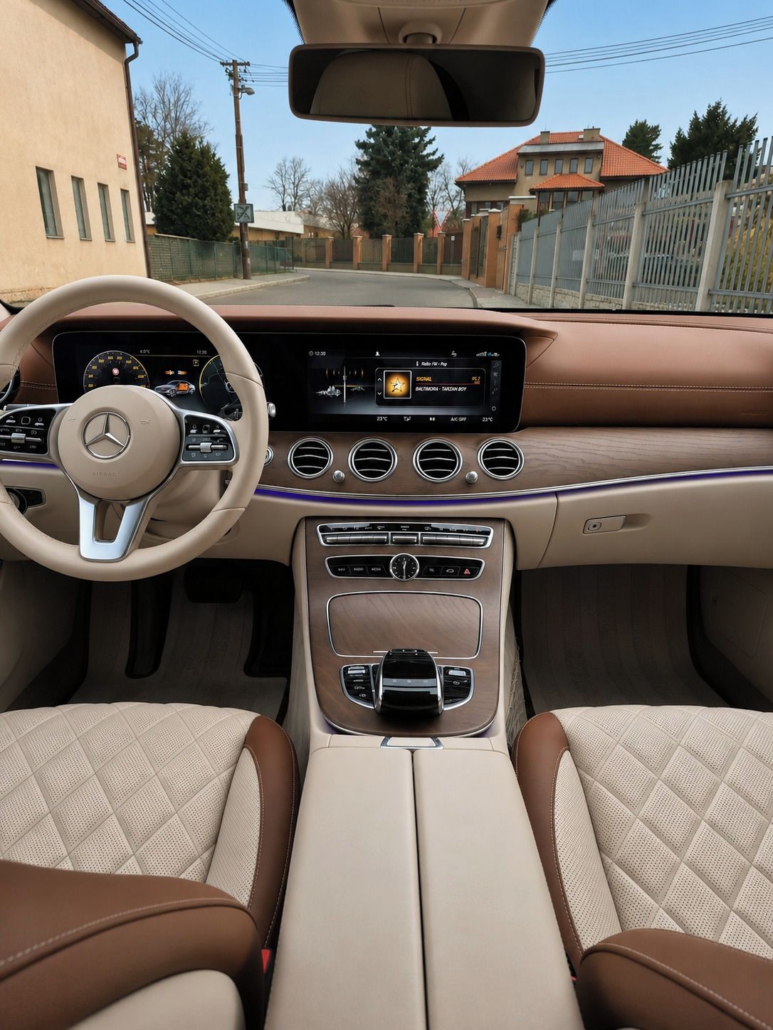 Mercedes-Benz Třídy E, servis pouze MB - fotka 5