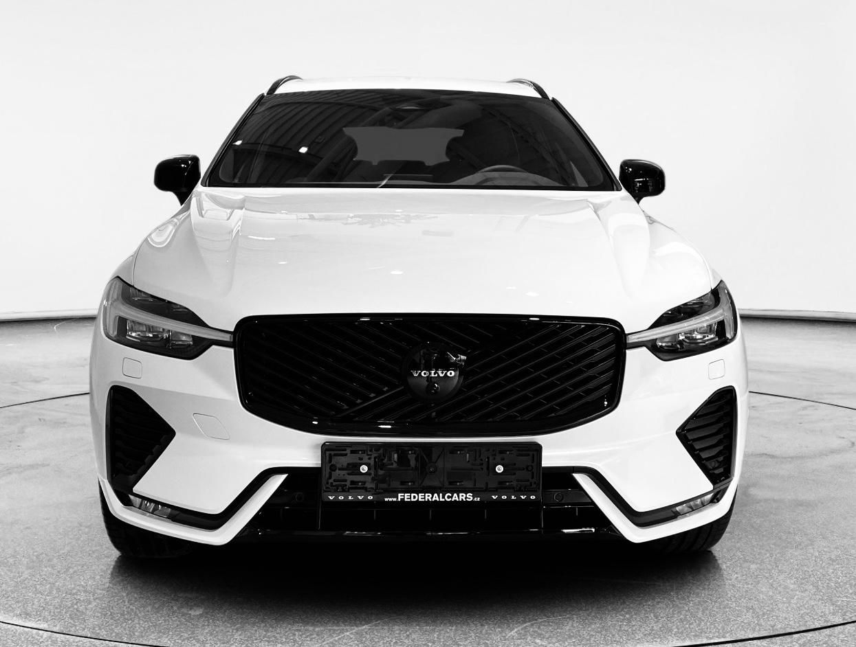 Volvo XC60, B5 PLUS BLACK + 4SERVIS/ZÁRUKA - fotka 2