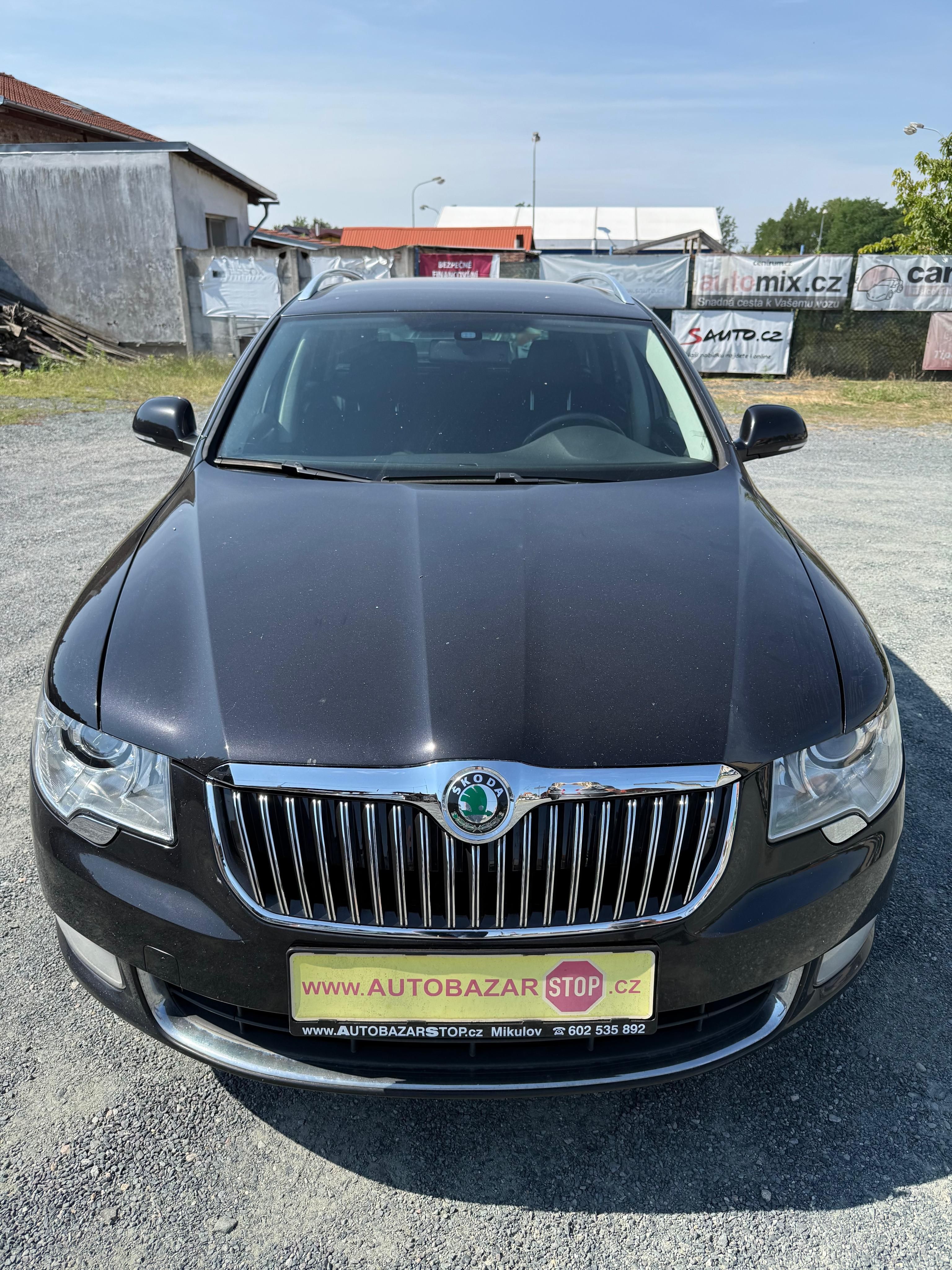 Škoda Superb, 2.0 TDI 103kW AUTOMAT DSG - fotka 2
