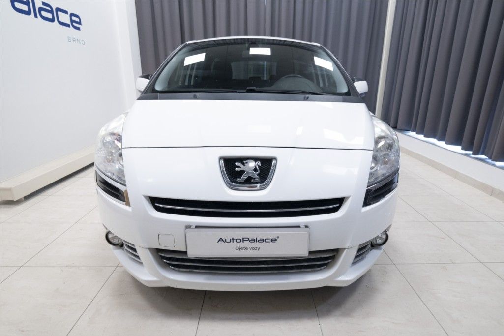 Peugeot 5008, 1,6 BlueHDI 7 MÍST NOVÉ V ČR - fotka 2