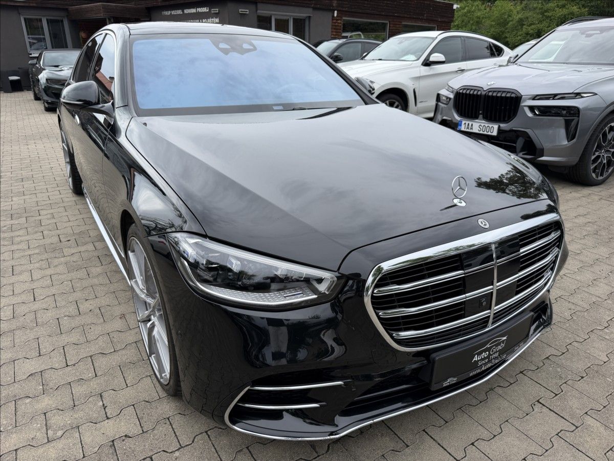 Mercedes-Benz Třídy S, 400d AMG 4Matic - fotka 3