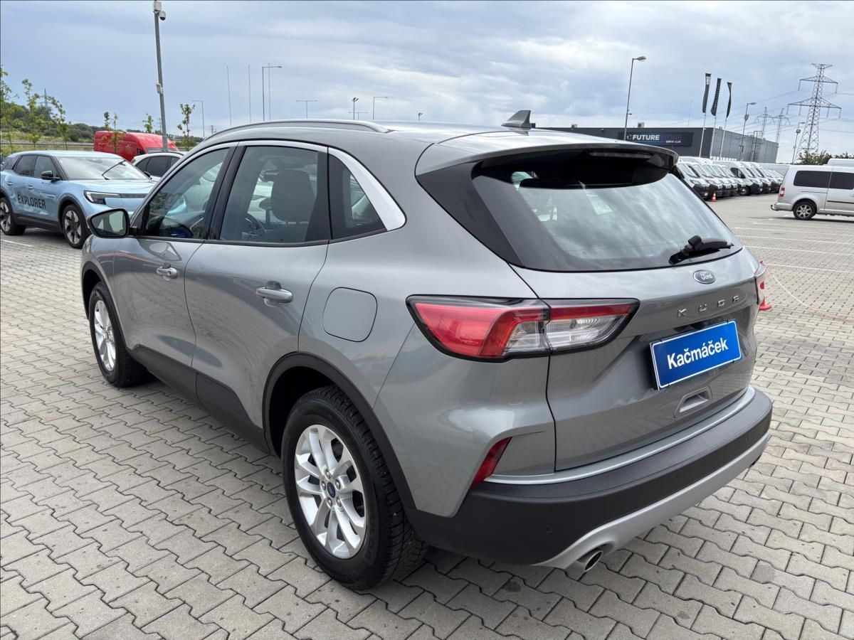 Ford Kuga, 1,5 EcoBoost 110kW Titanium - fotka 3