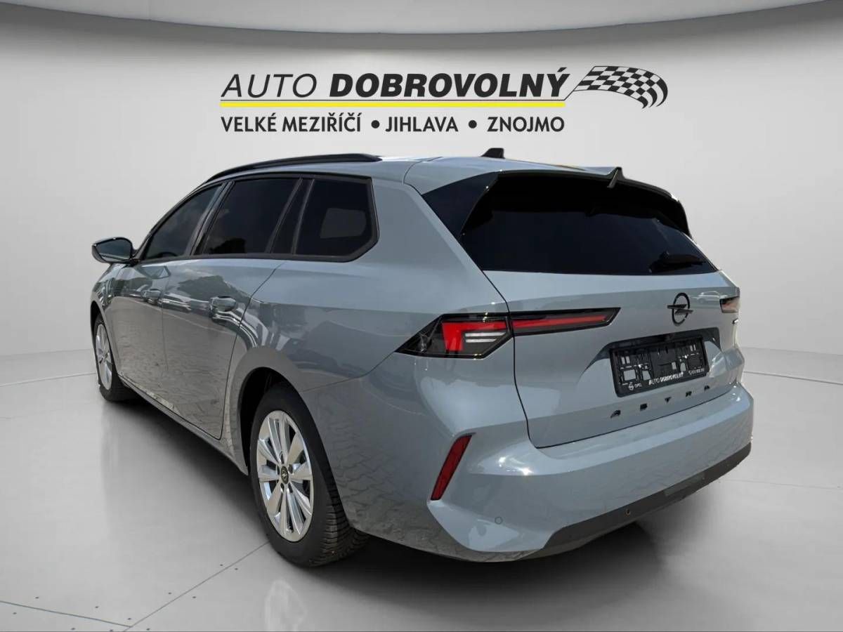 Opel Astra, Edition ST Hybrid 1.2 TURBO (1 - fotka 5