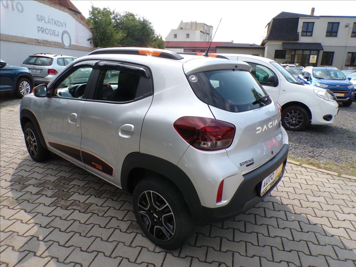 Dacia Spring - fotka 4