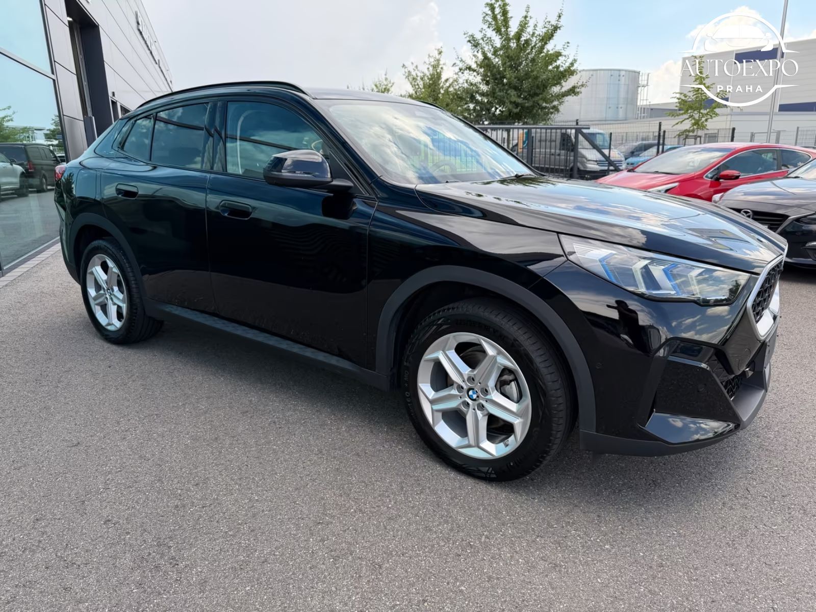 BMW X2, 20d xDrive*KŮŽE*PANORAMA*TAŽNÉ - fotka 3