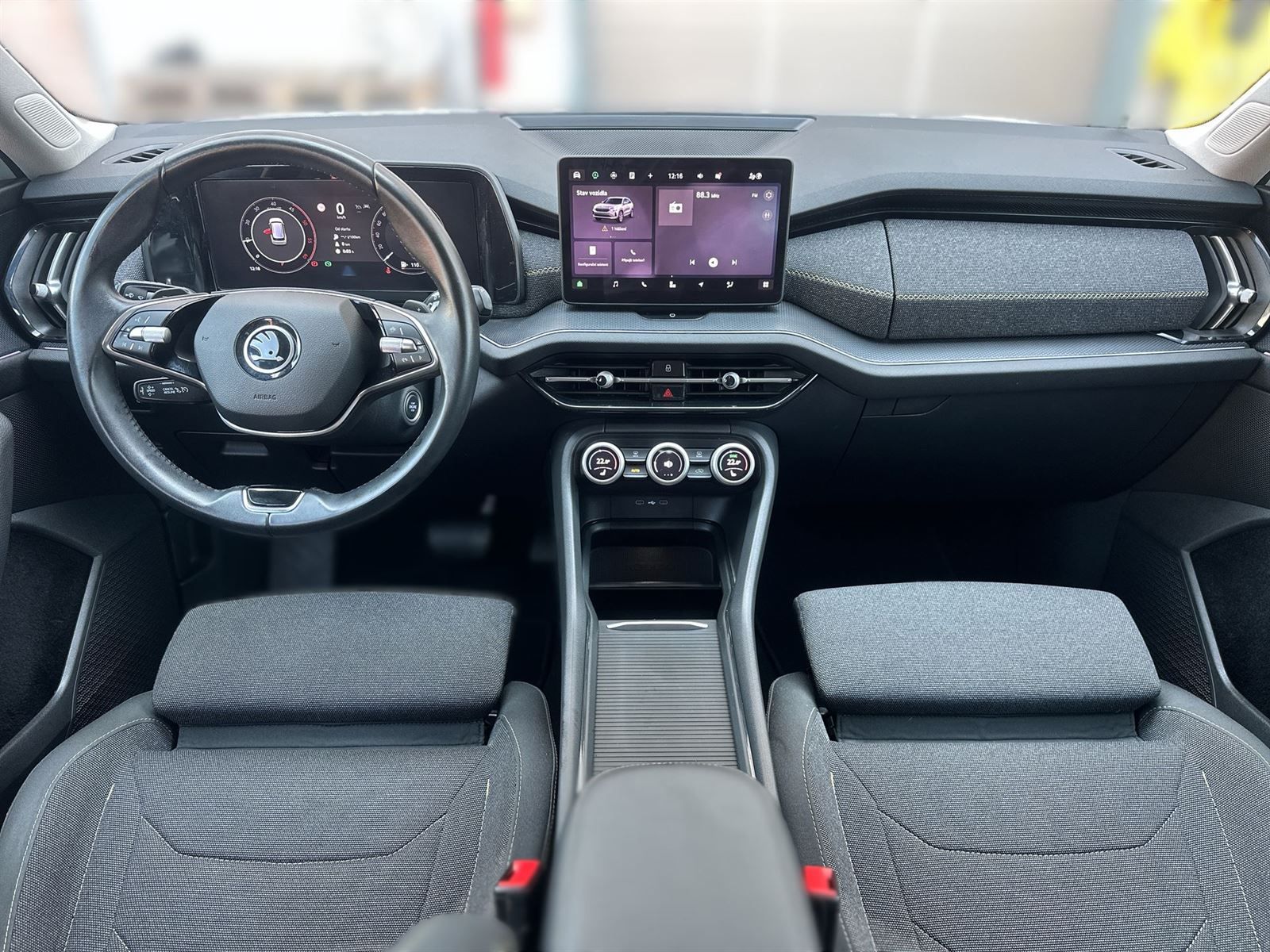 Škoda Kodiaq, 2.0 TDI DSG Selection - fotka 5