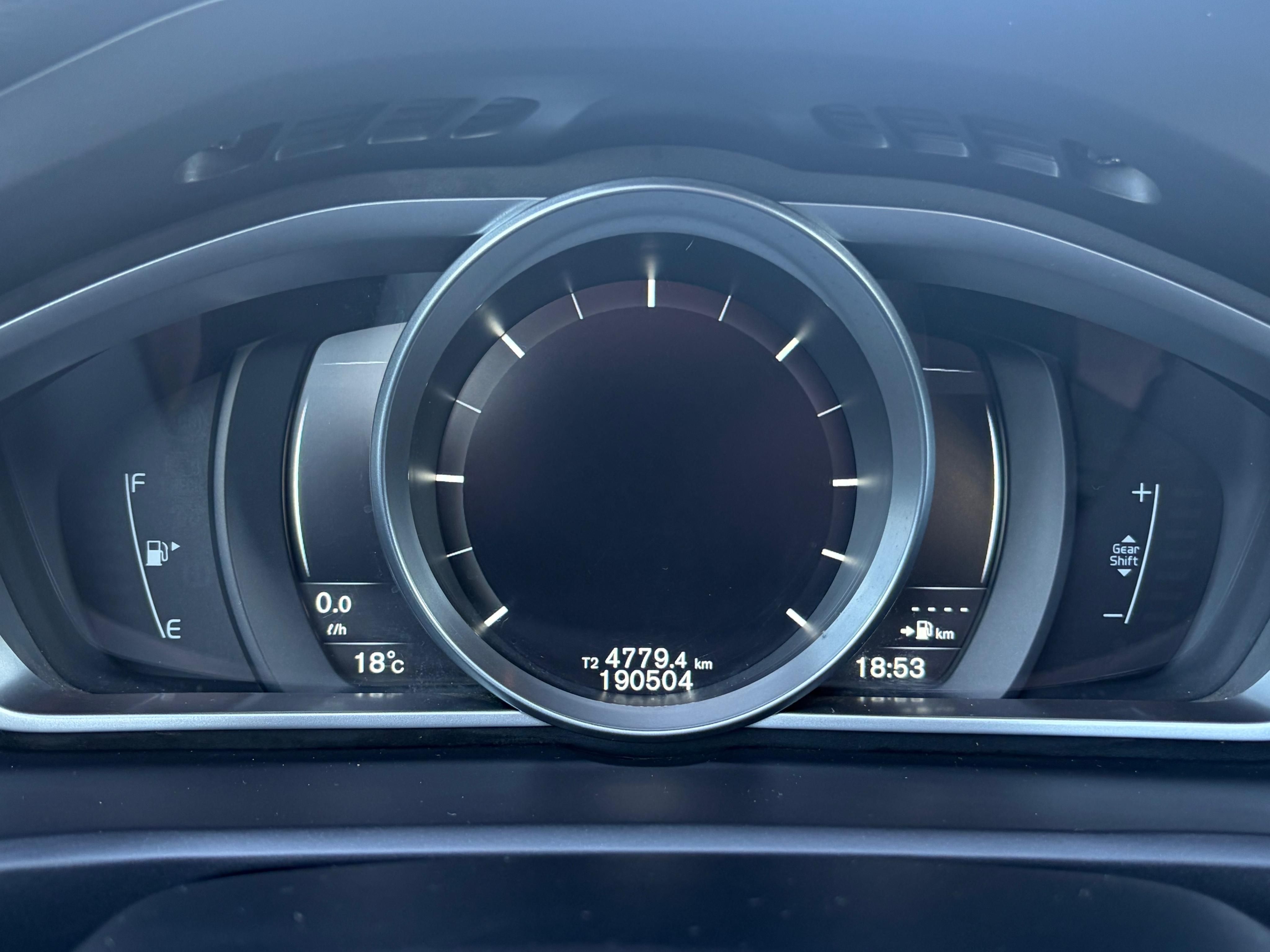 Volvo V40, Volvo v40 d2 cross country - fotka 6