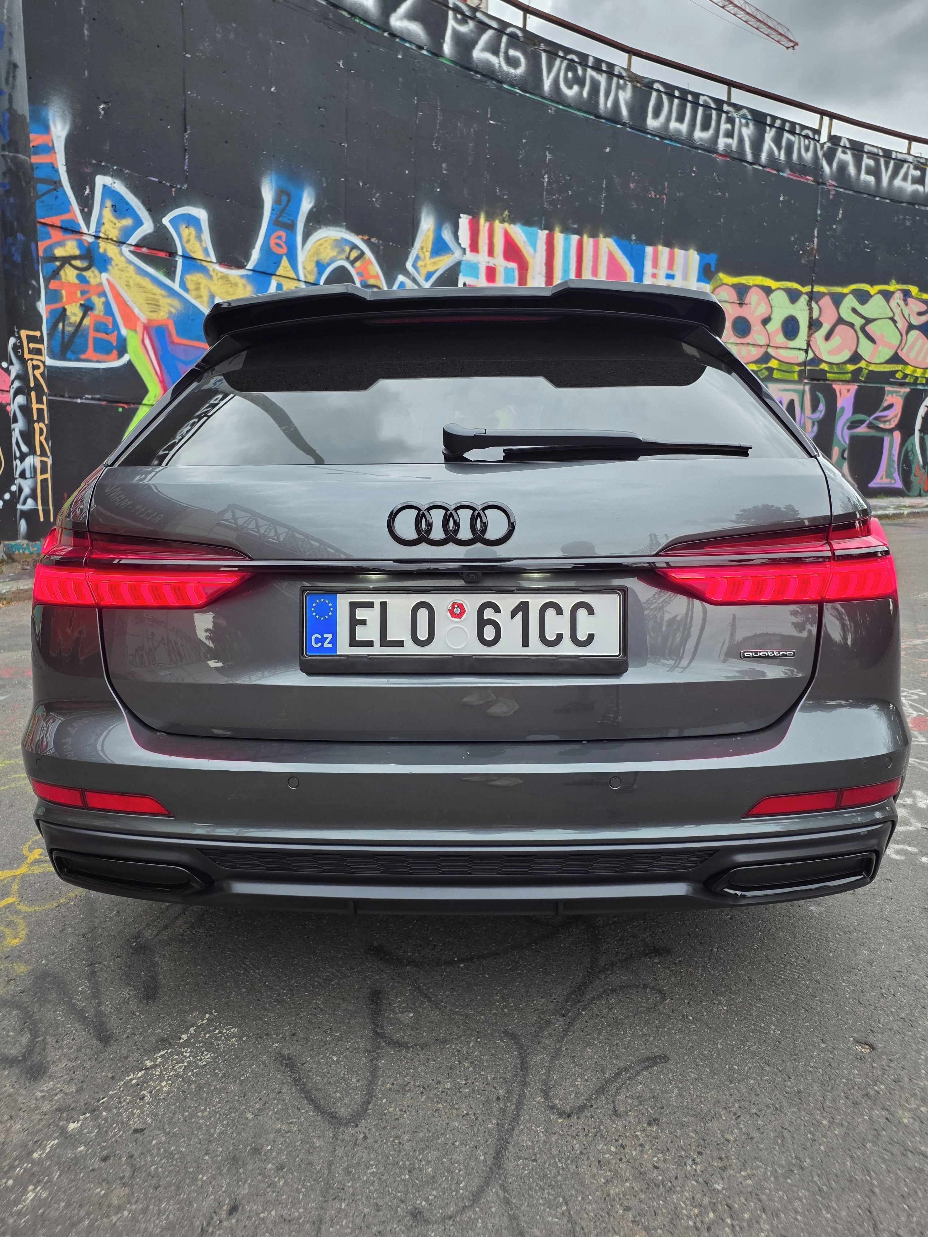 Audi A6 Avant, Nádherný stav , pano, hybrid - fotka 4