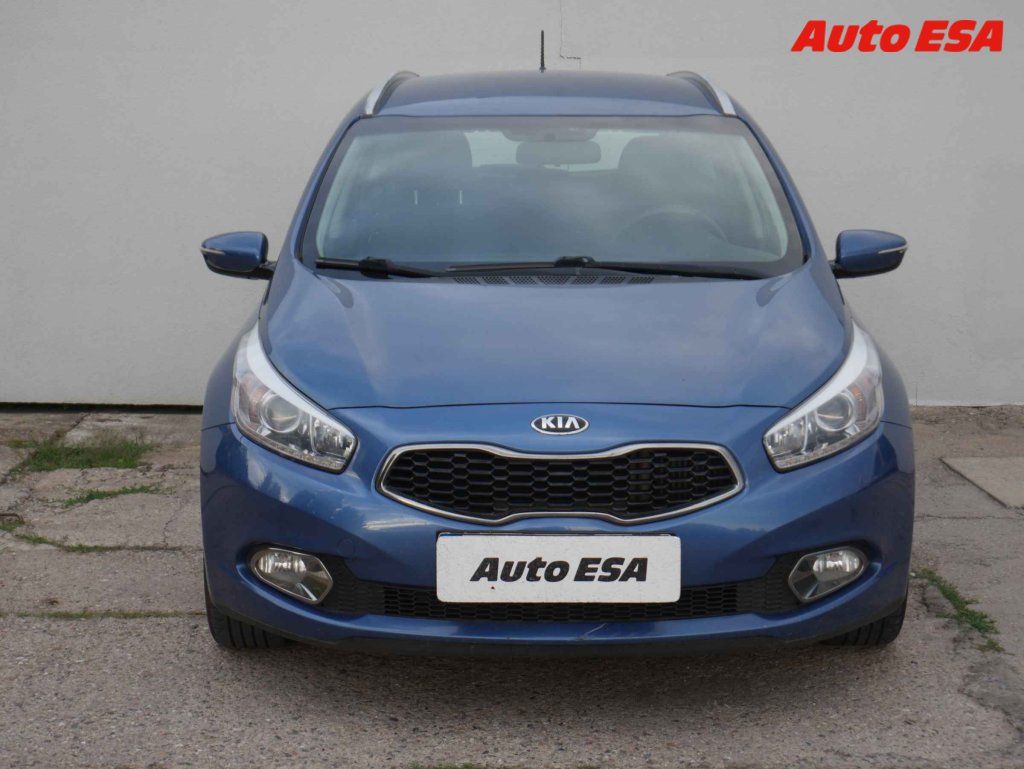 Kia Cee´d, 1.6 CRDi - fotka 2