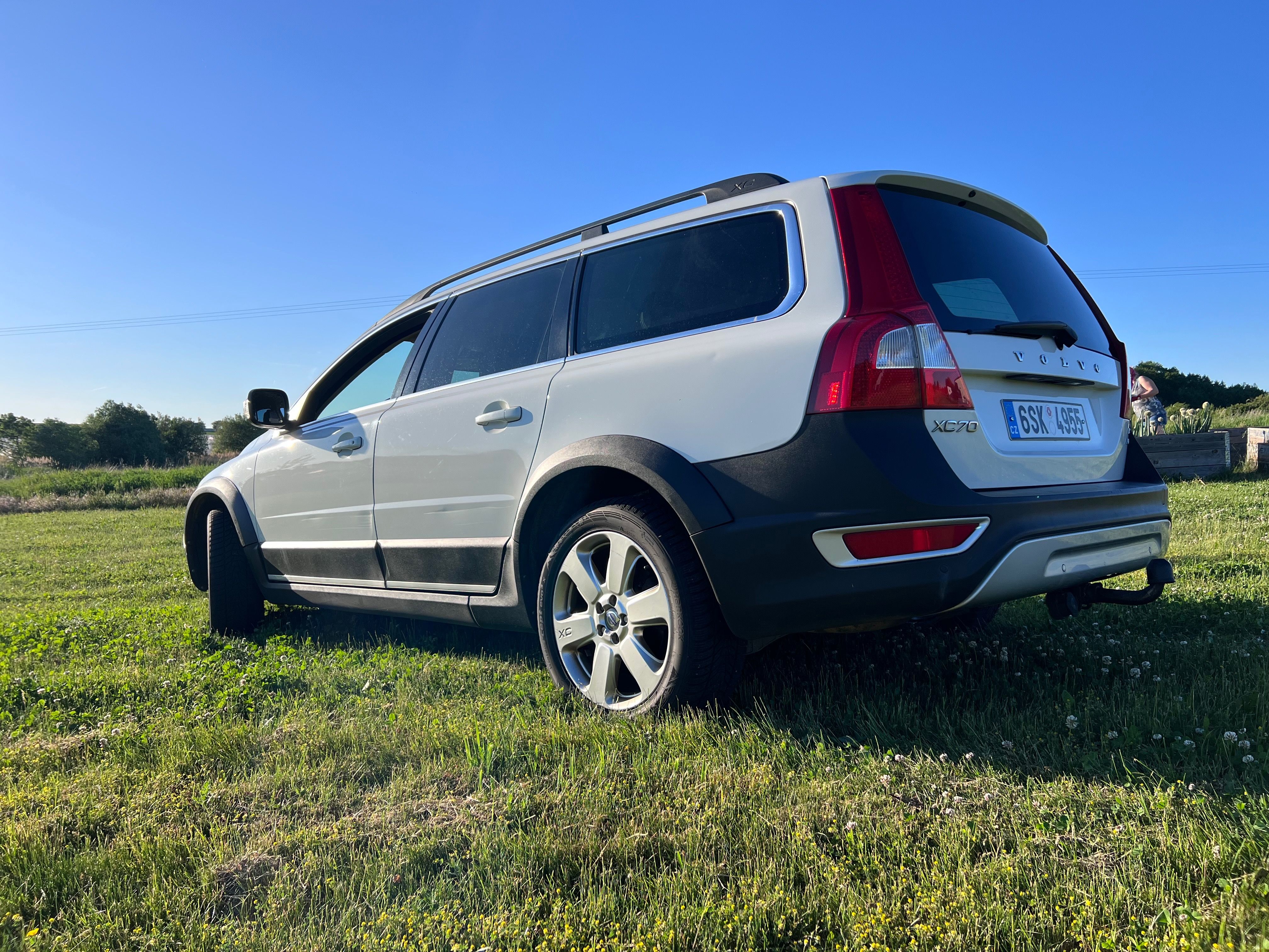 Volvo XC70, Volvo XC70 2.4 D5 AWD - fotka 6