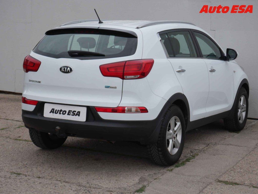 Kia Sportage, 1.7 CRDi,2.maj,ČR - fotka 6