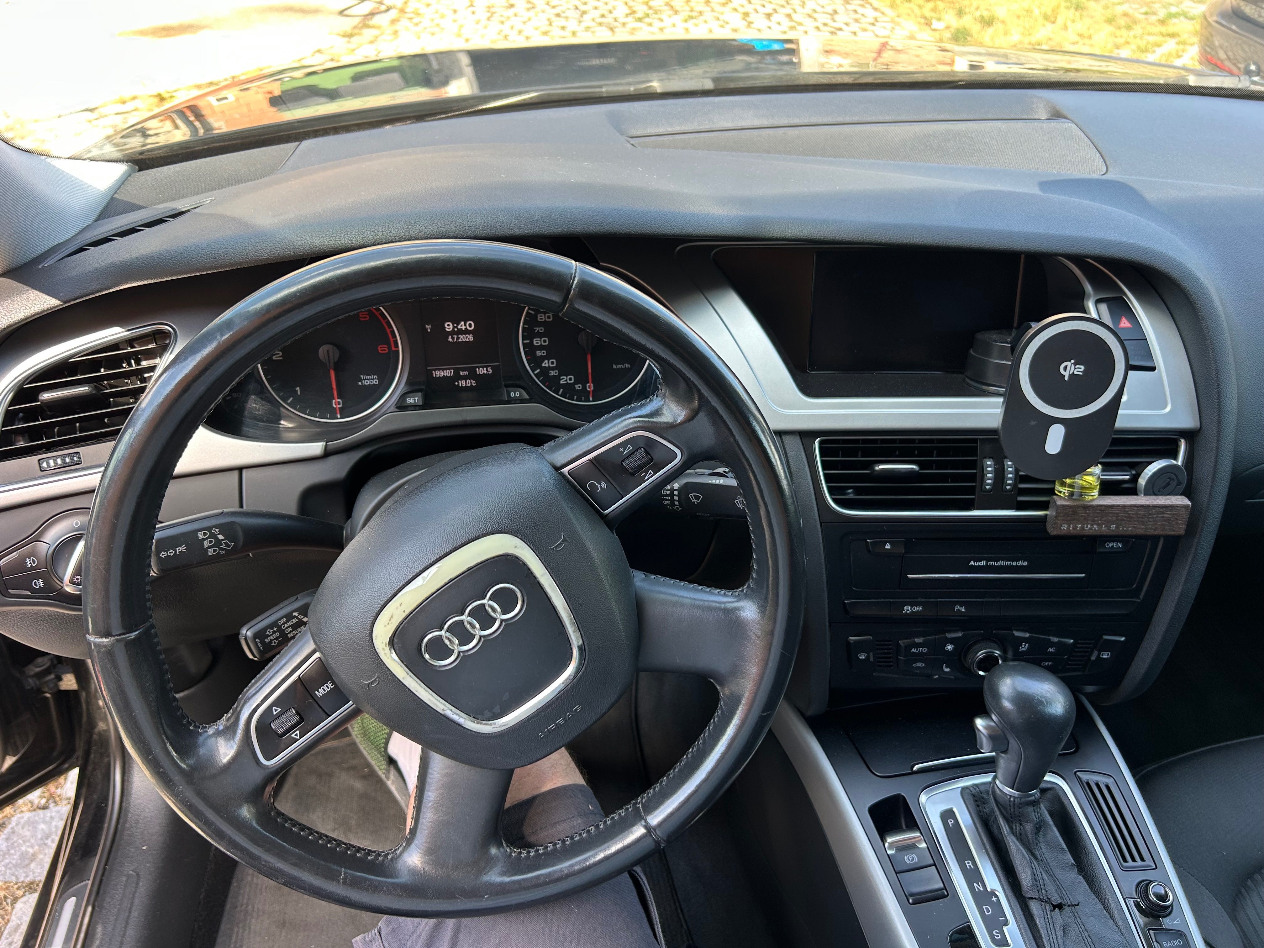 Audi A4 - fotka 6