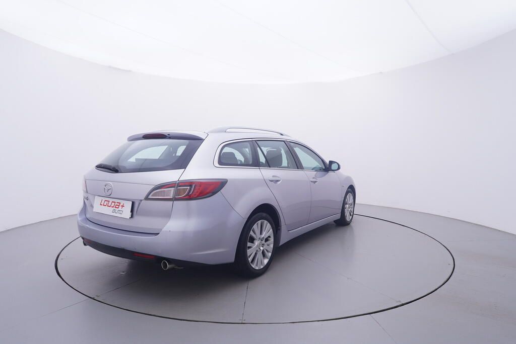Mazda 6, 2.2 GH 136 kW - fotka 5