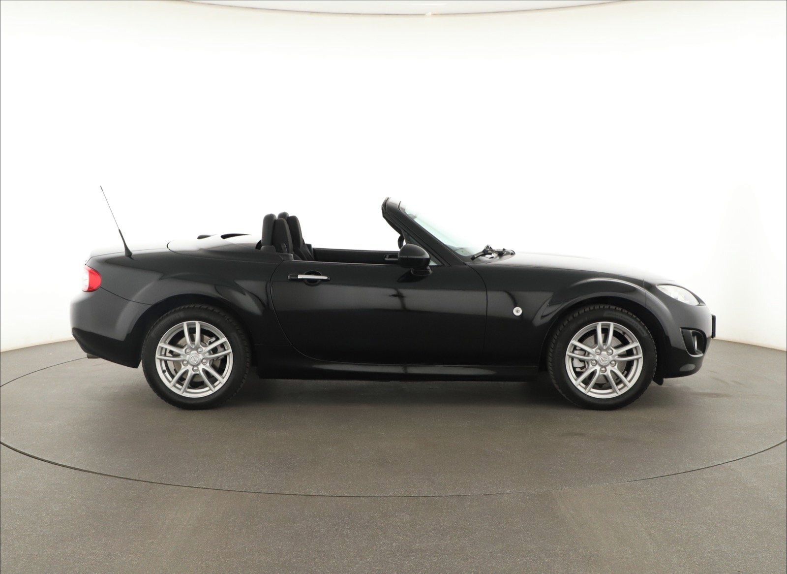 Mazda MX-5, 1.8, Automatická klima - fotka 6