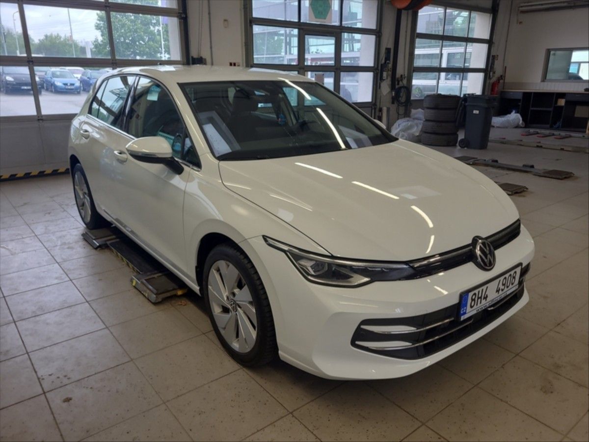 Volkswagen Golf, 1,5 TSi Style DSG - fotka 3