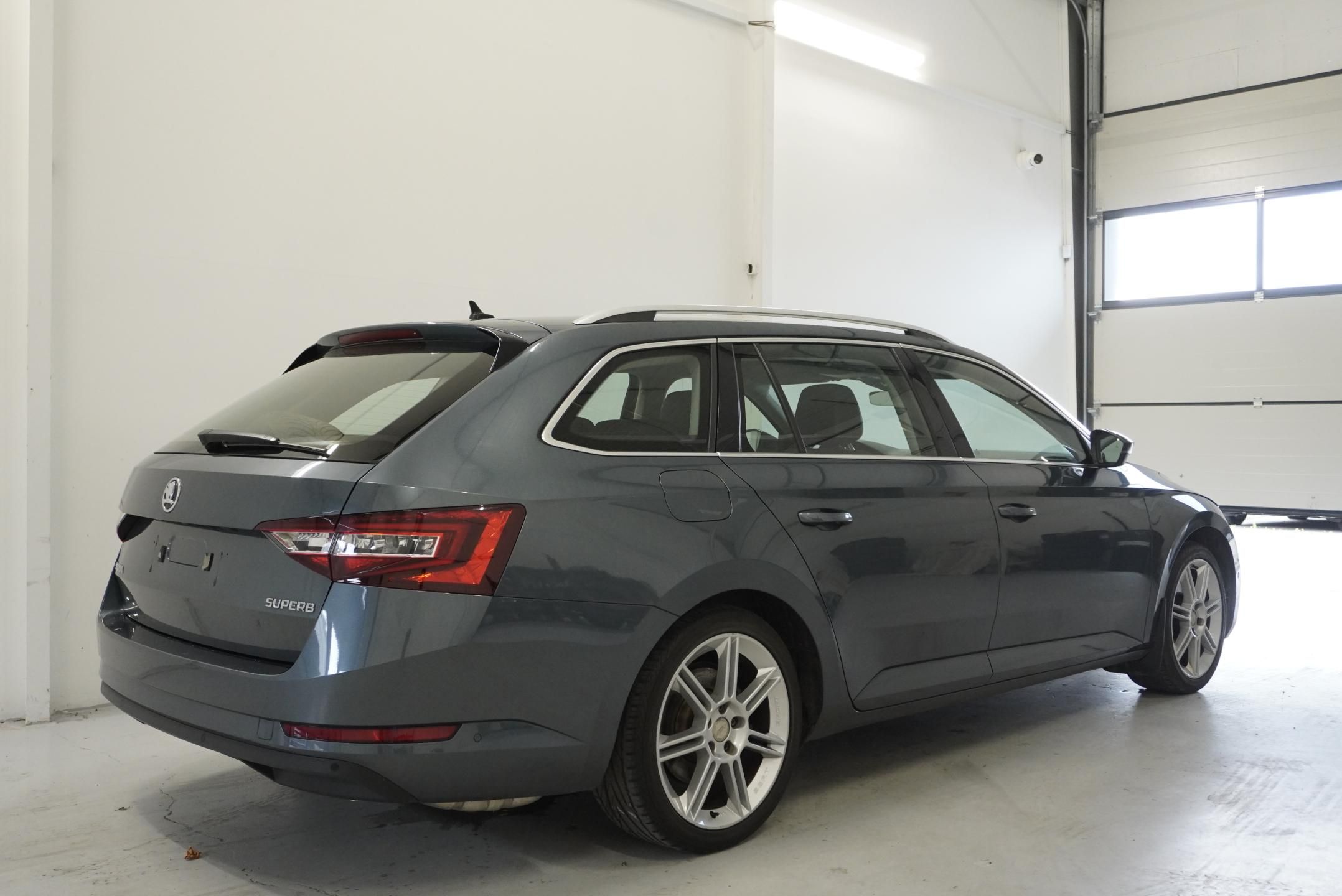 Škoda Superb, 1.5 TSI 110kW STYLE TOP SERVIS - fotka 5