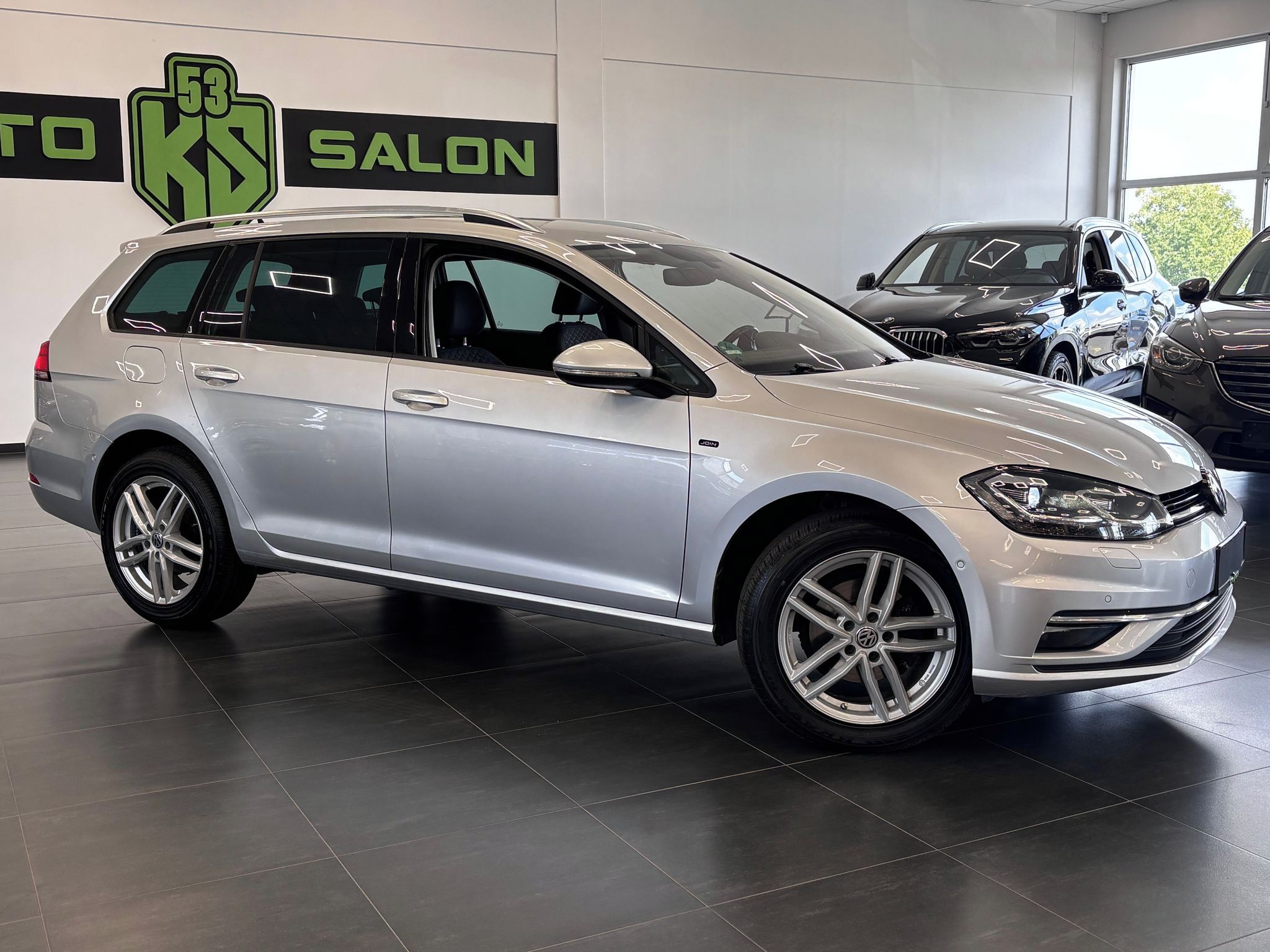 Volkswagen Golf, 85kW, DSG, Comfort Line, Navi. - fotka 2