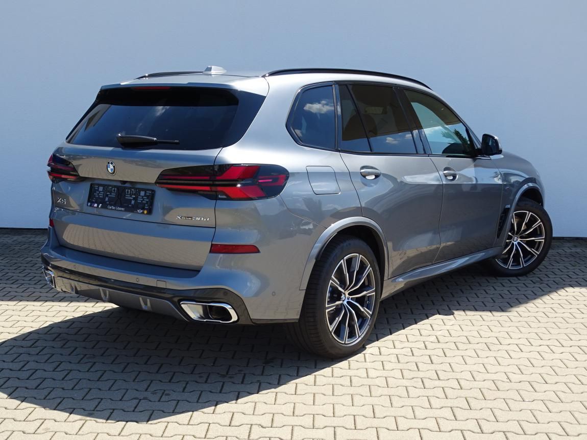 BMW X5, xDrive30d - fotka 3