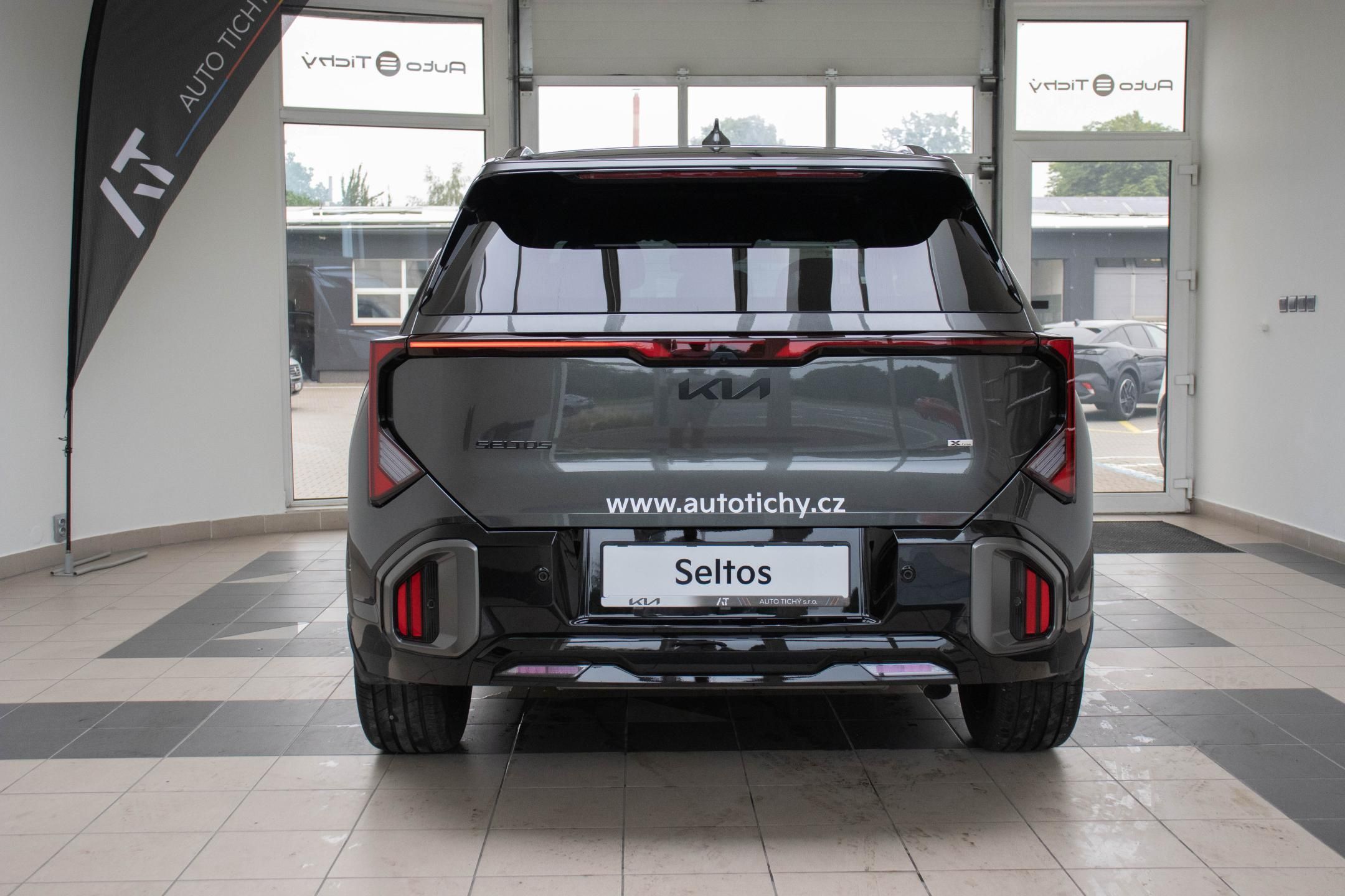 Kia Seltos, 1,6 T-GDi GPF 4x2 7DCT X-LINE - fotka 5